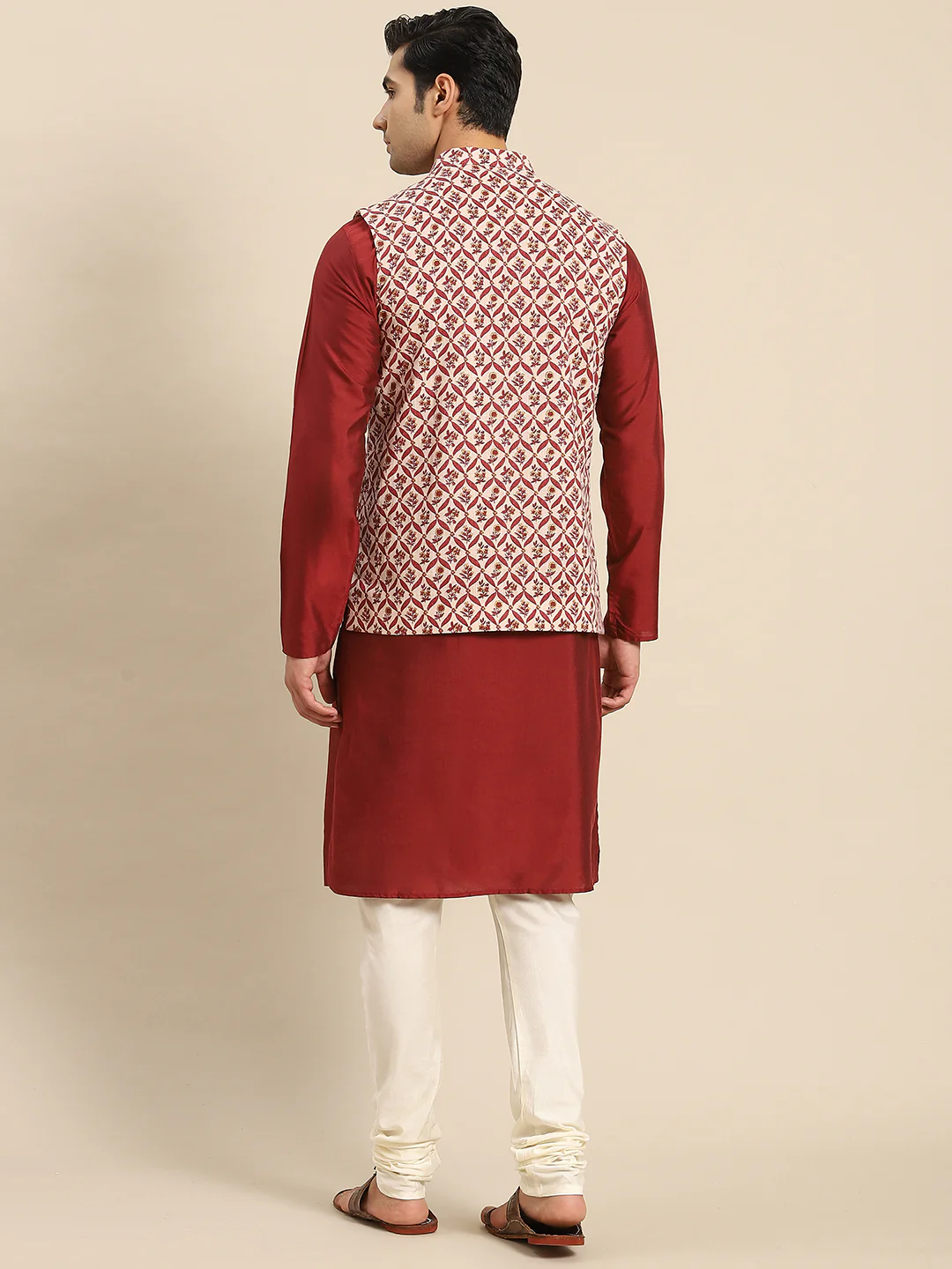 Men White Kurta Jacket Set - Image 8
