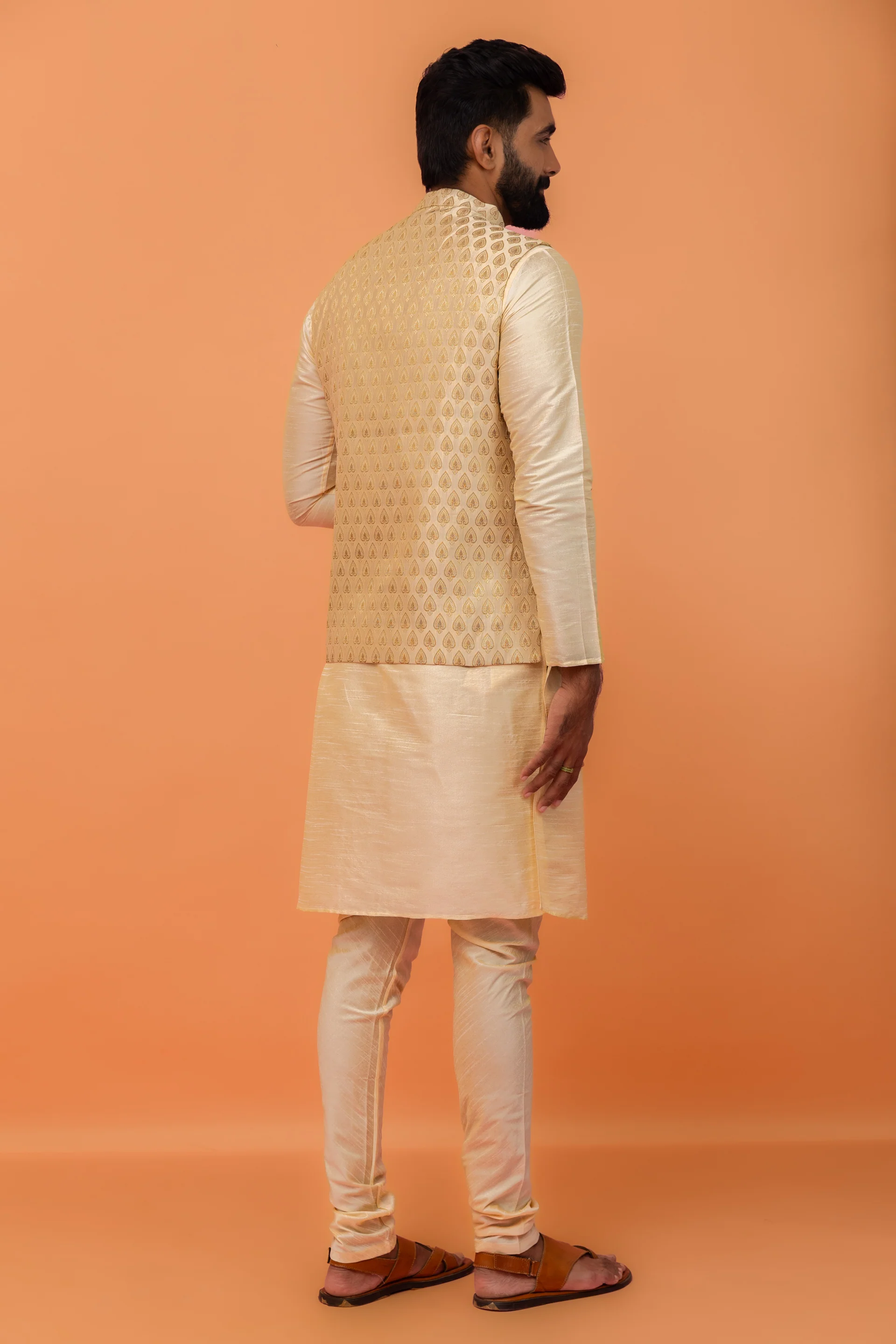 Beige Silk Blend Woven Jacket Kurta Churidar Set - Image 5