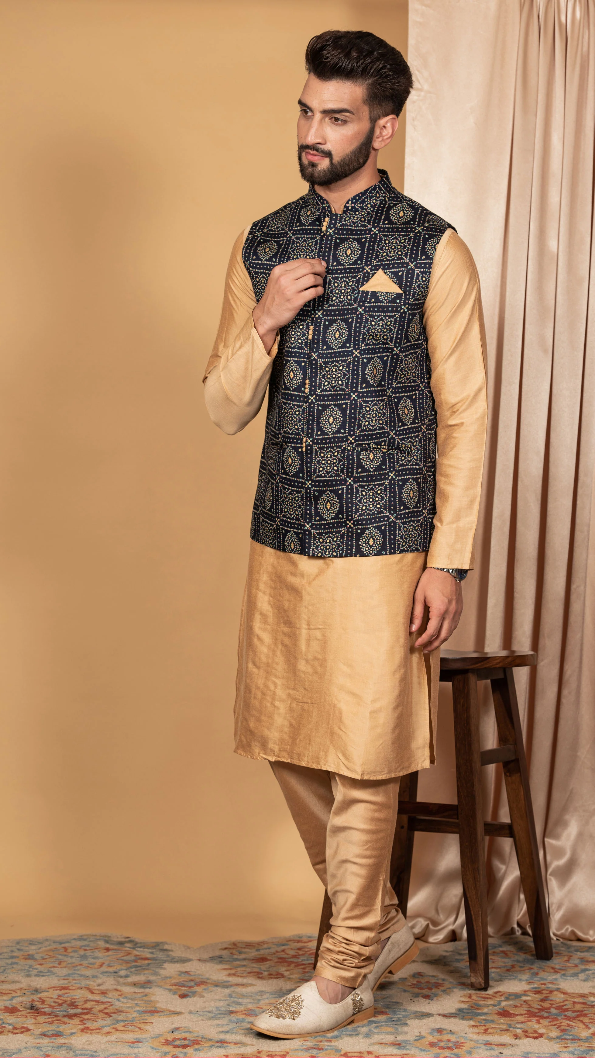 Men Navy Blue Kurta Jacket Set - Image 5