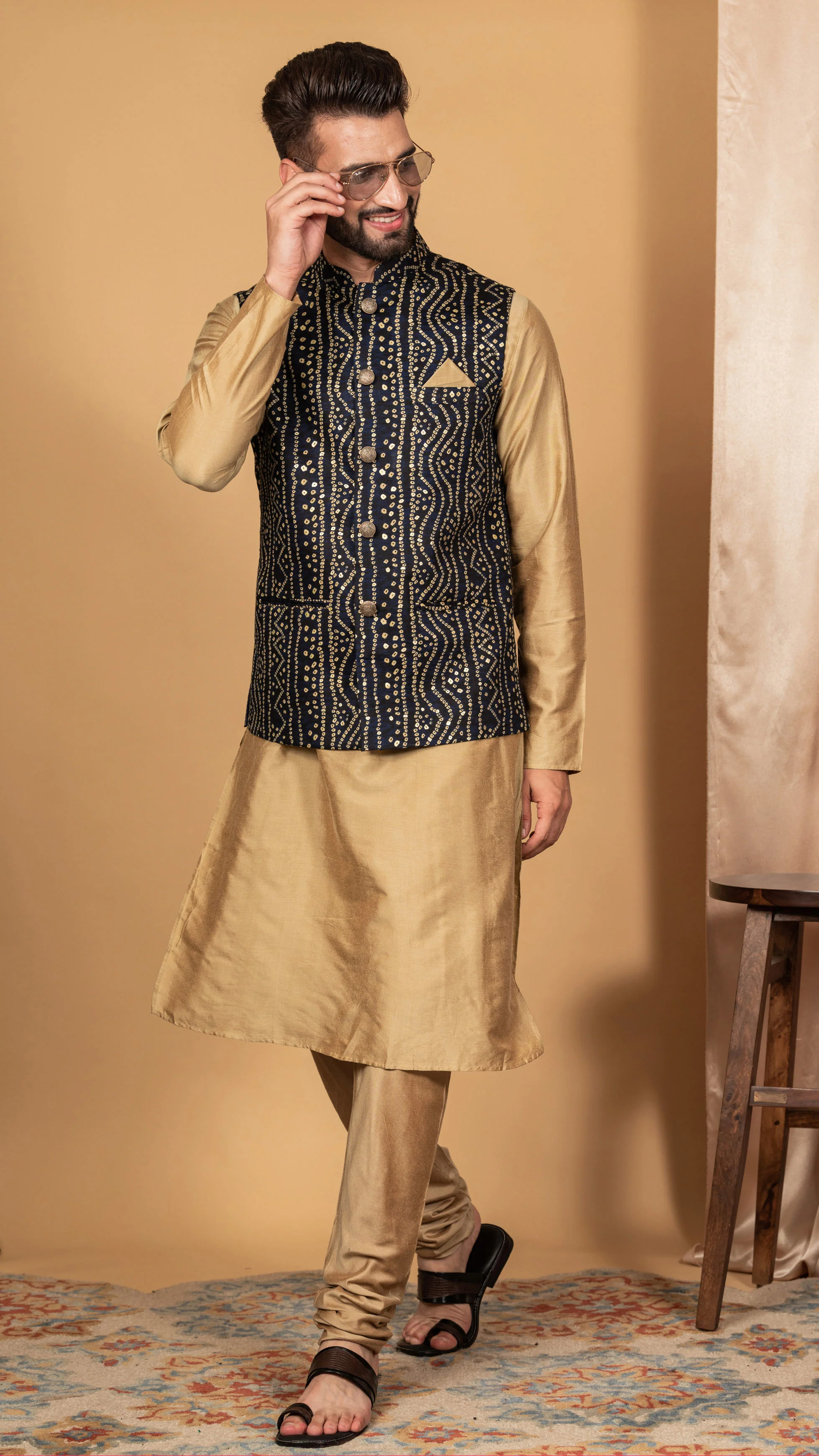 Men Navy Blue Kurta Jacket Set - Image 2
