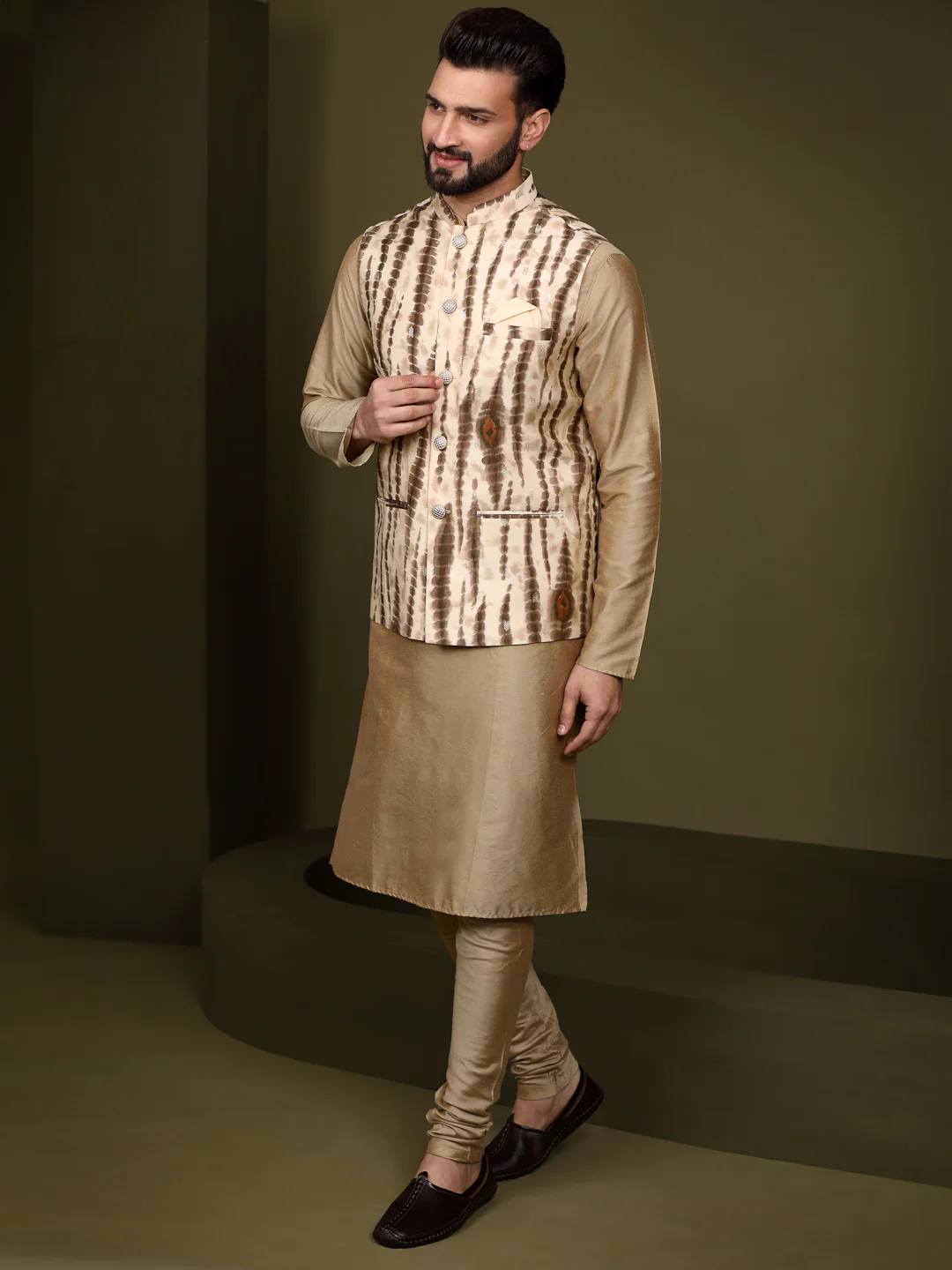 Men Cream Kurta Jacket Set - Image 3
