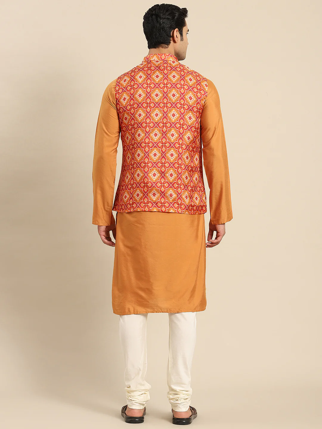 Kisah Men Red Kurta Jacket Set - Image 8