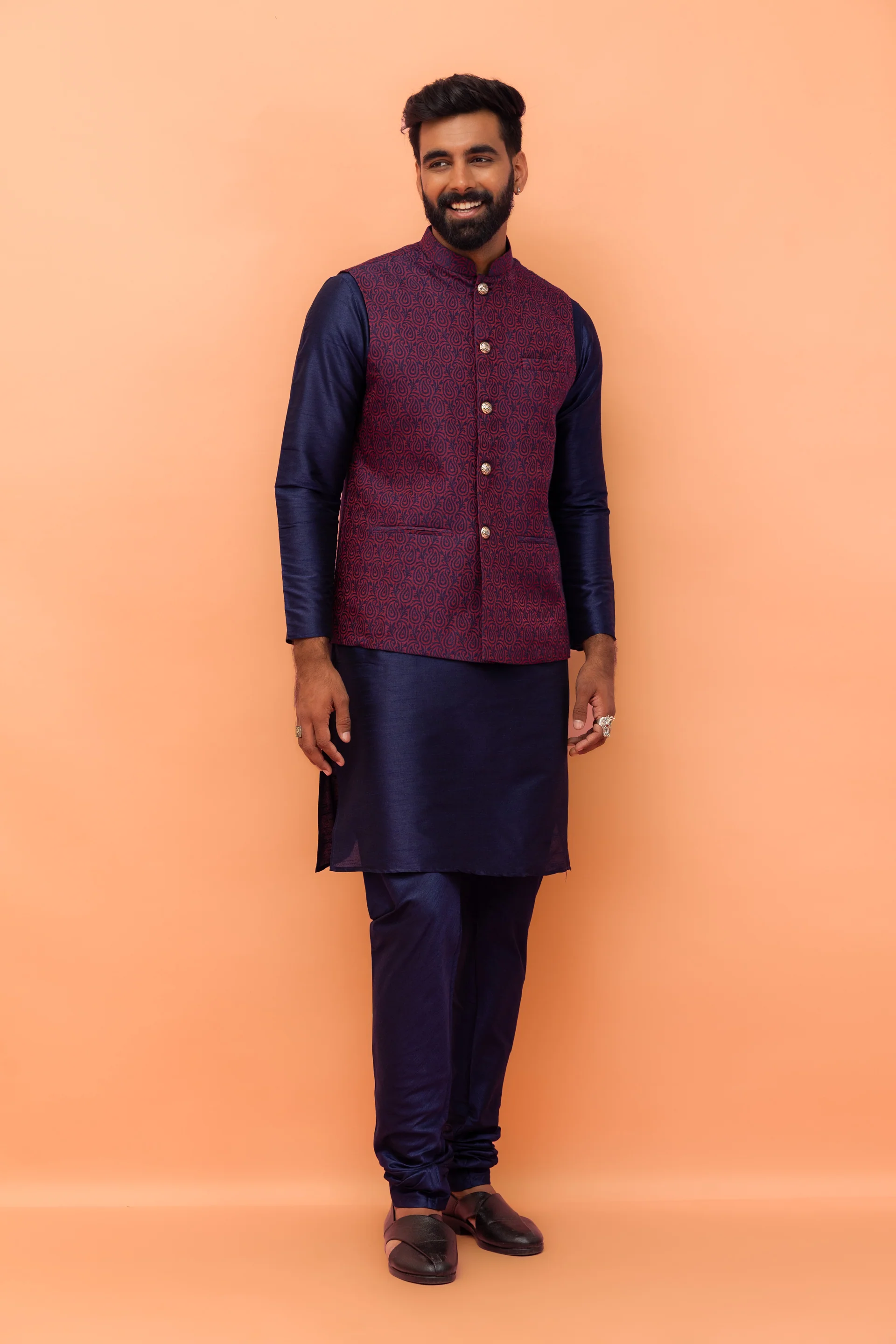 Maroon Navy Silk Blend Woven Jacket Kurta Churidar Set - Image 2