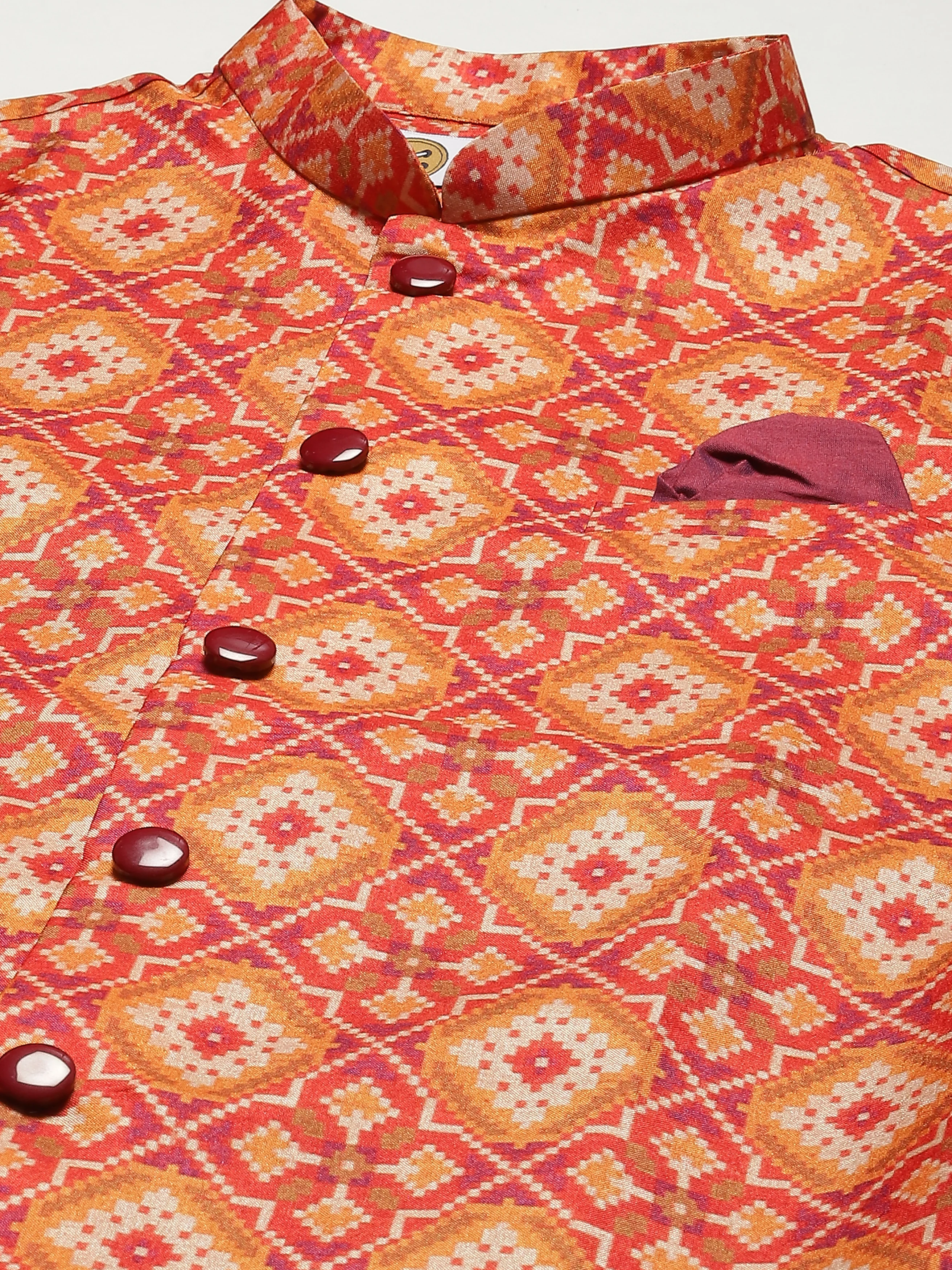 Men Red Kurta Jacket Set - Image 5
