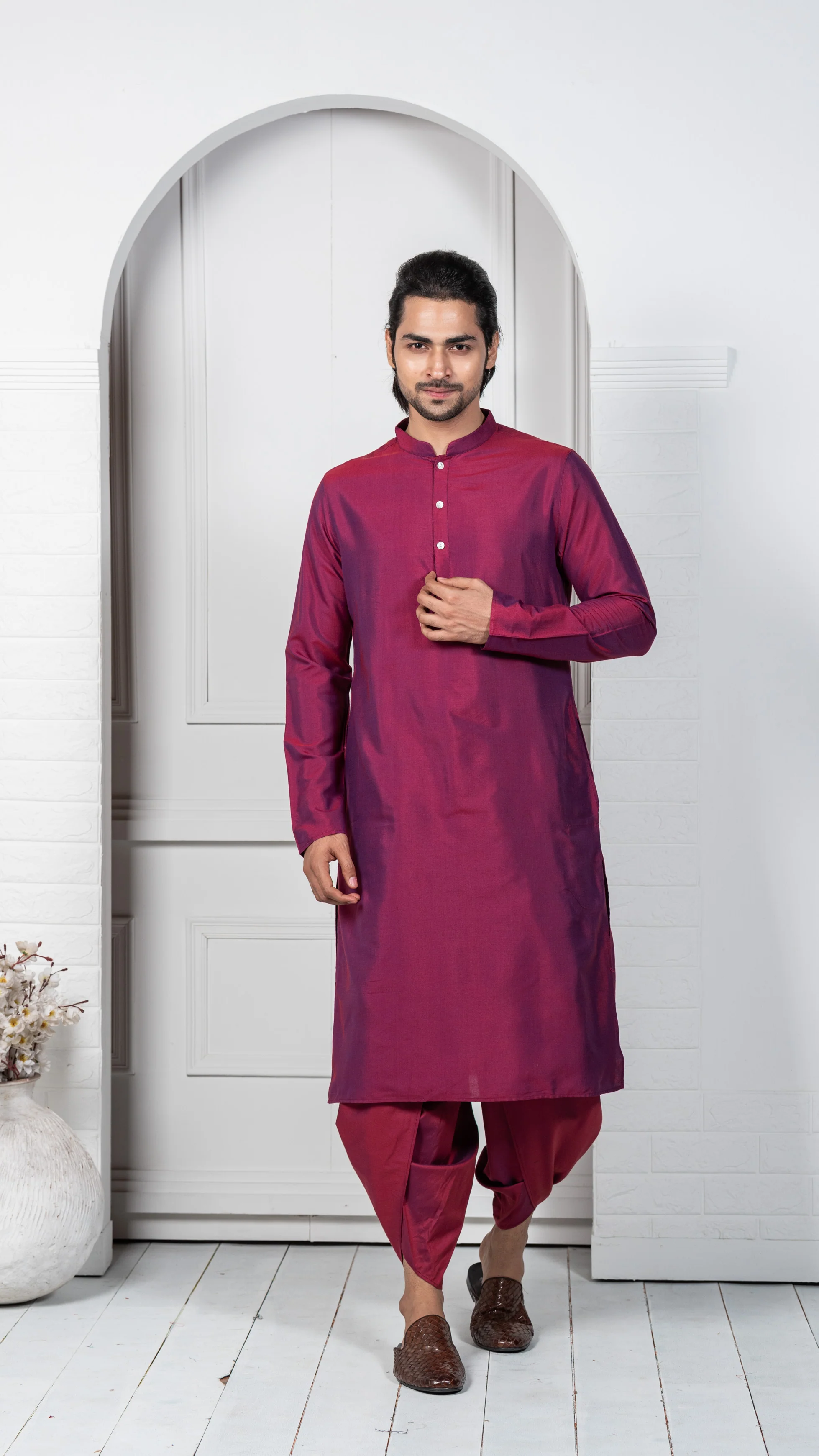 Kisah Men White Kurta Jacket Set - Image 7