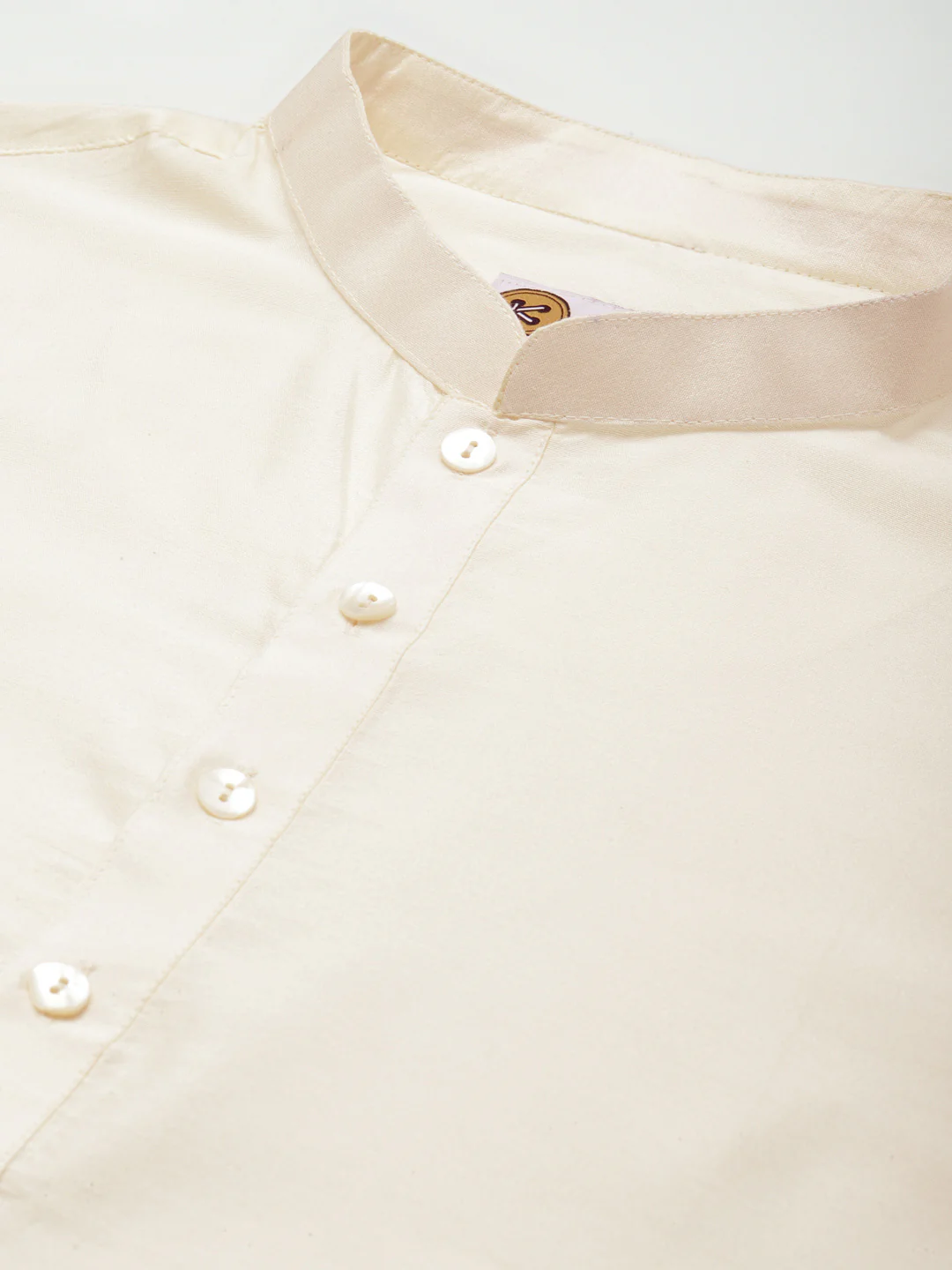 Men White kurta jacket set - Image 3