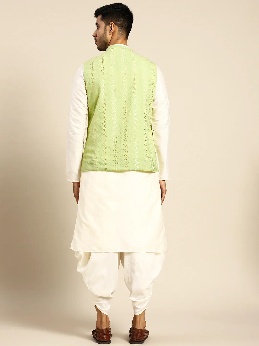 Men Green Color Kurta Jacket Set - Image 2