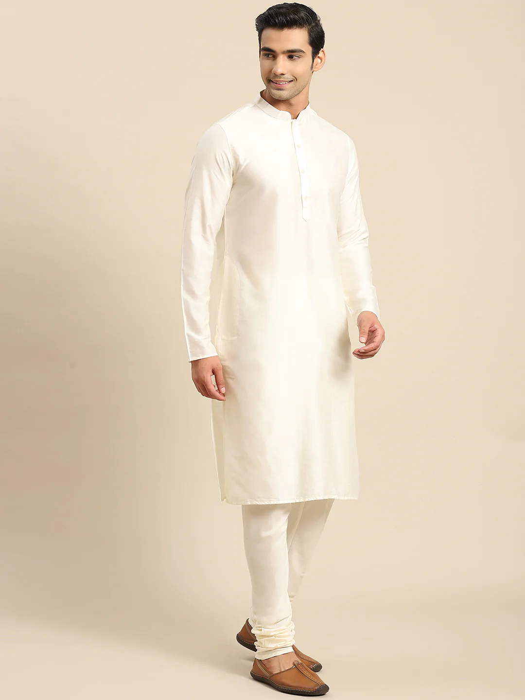 Men's Green Indowestern Set With Kurta and Churidar - Image 5