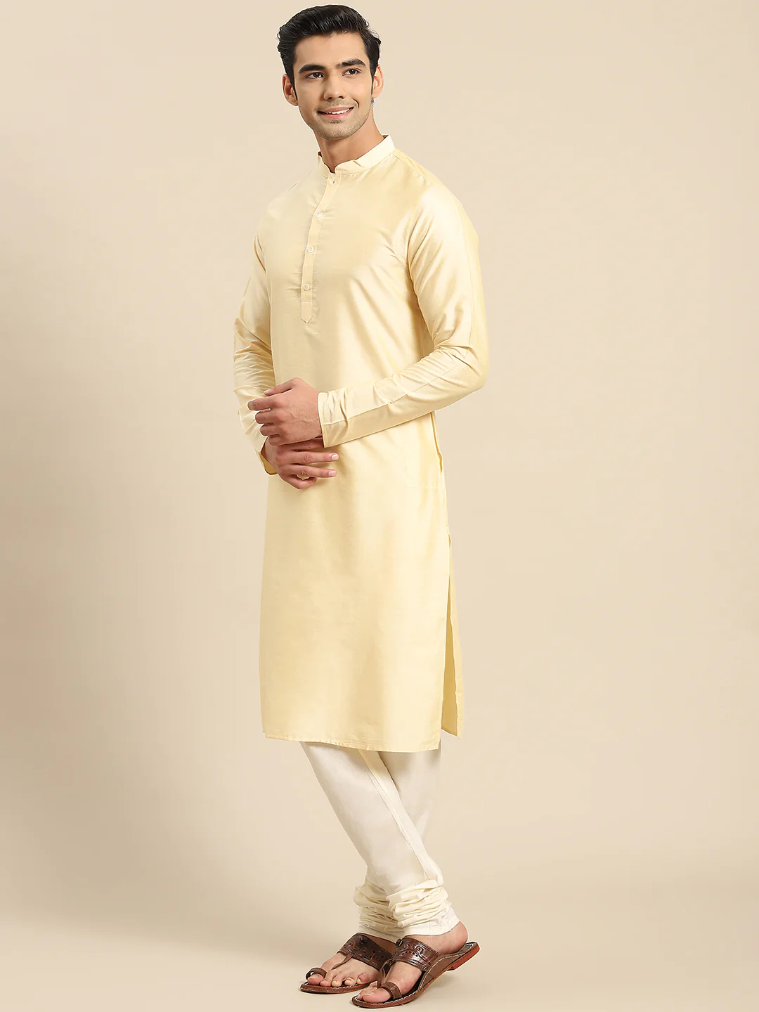 Kisah Men Olive Kurta Jacket Set - Image 7