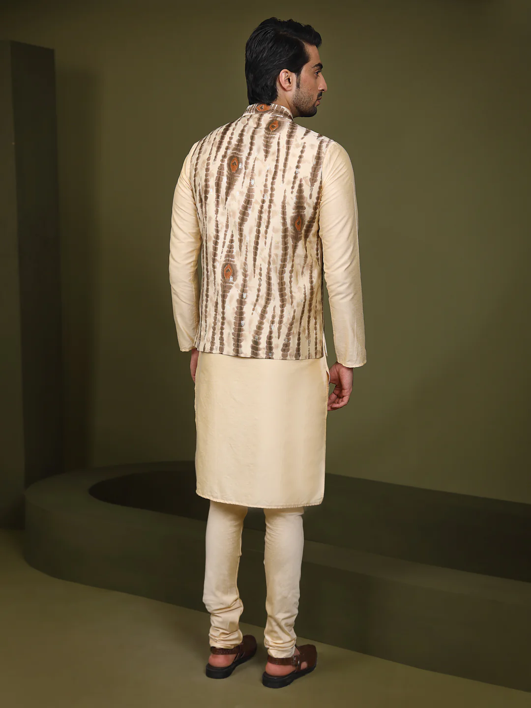 Kisah Men Cream Kurta Jacket Set - Image 4