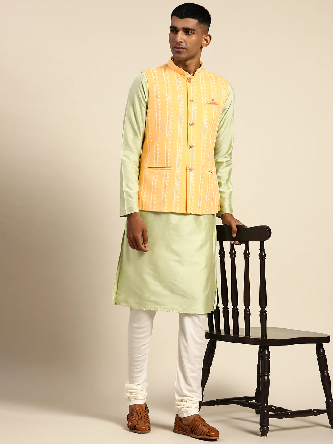 Kisah Men Yellow Color Kurta Jacket Set - Image 2