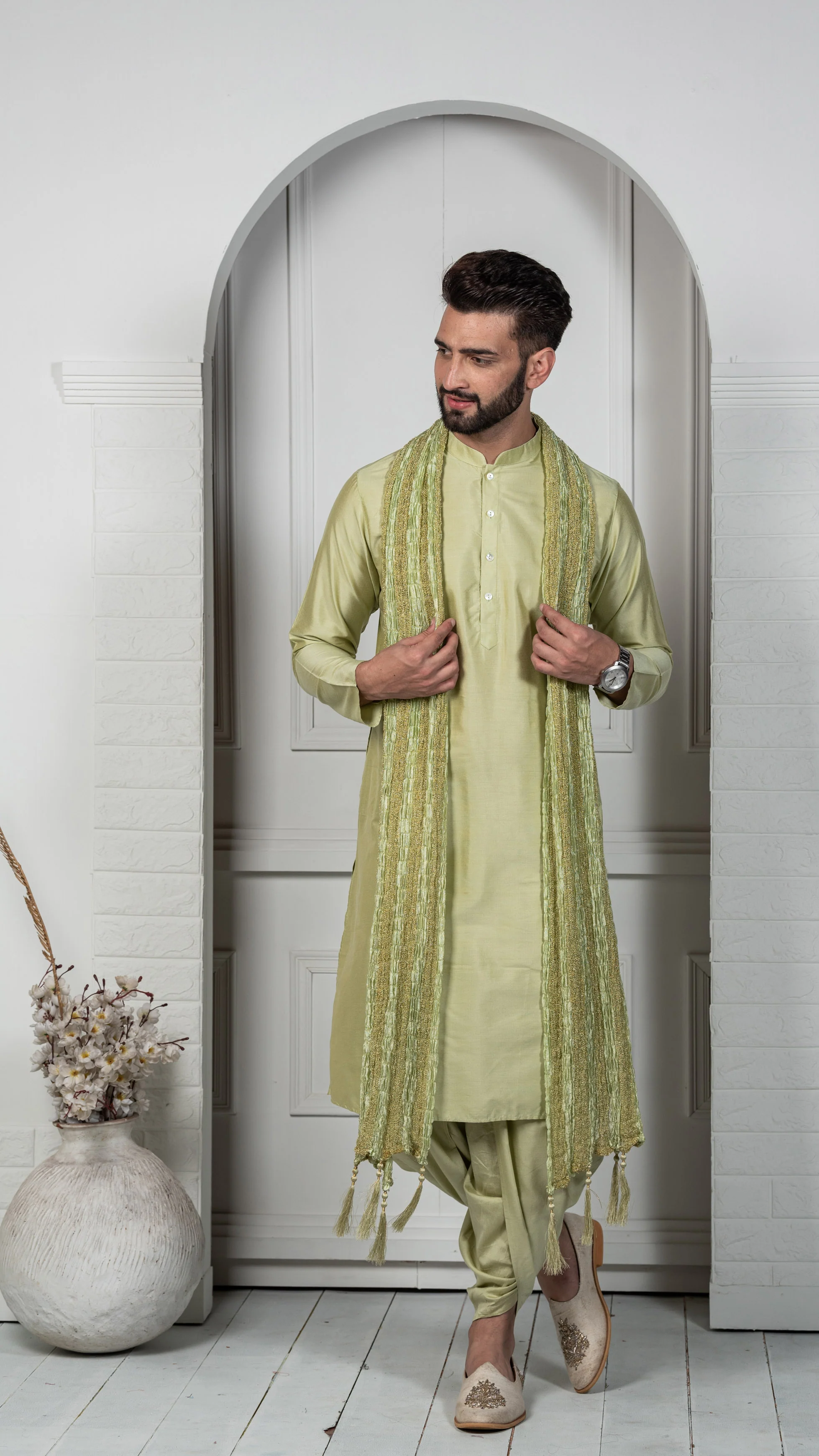Light Green Silk Blend Kurta Dhoti Dupatta Set - Image 5