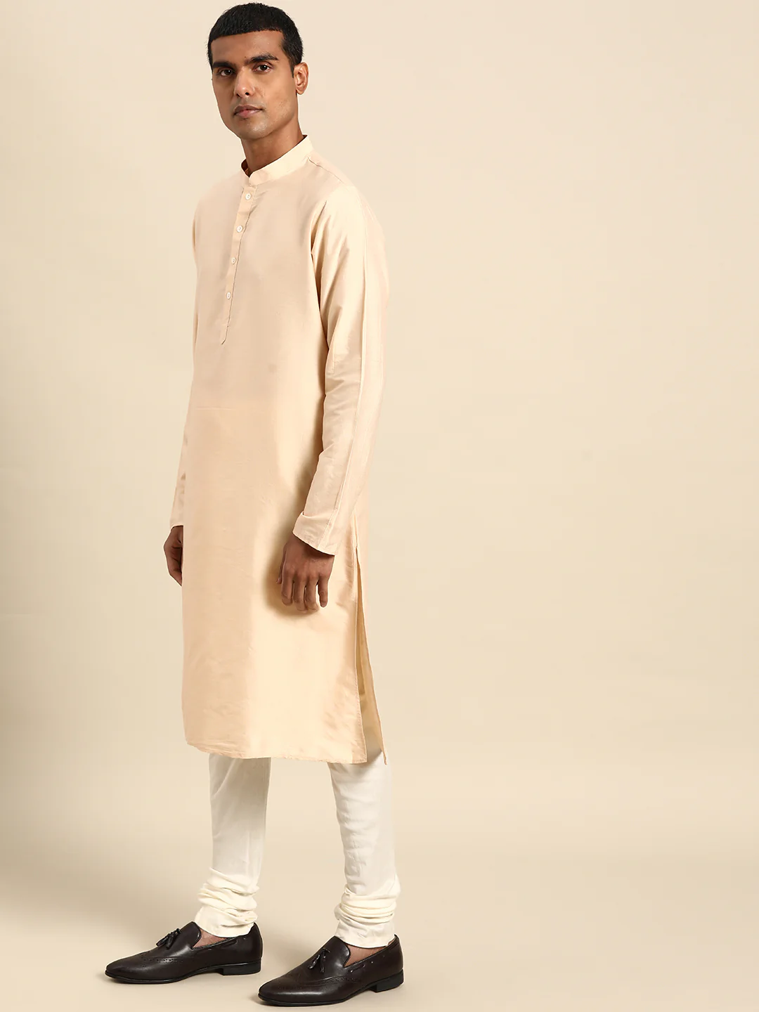 Kisah Men's Lime Indowestern Set With Kurta and Churidar - Image 3