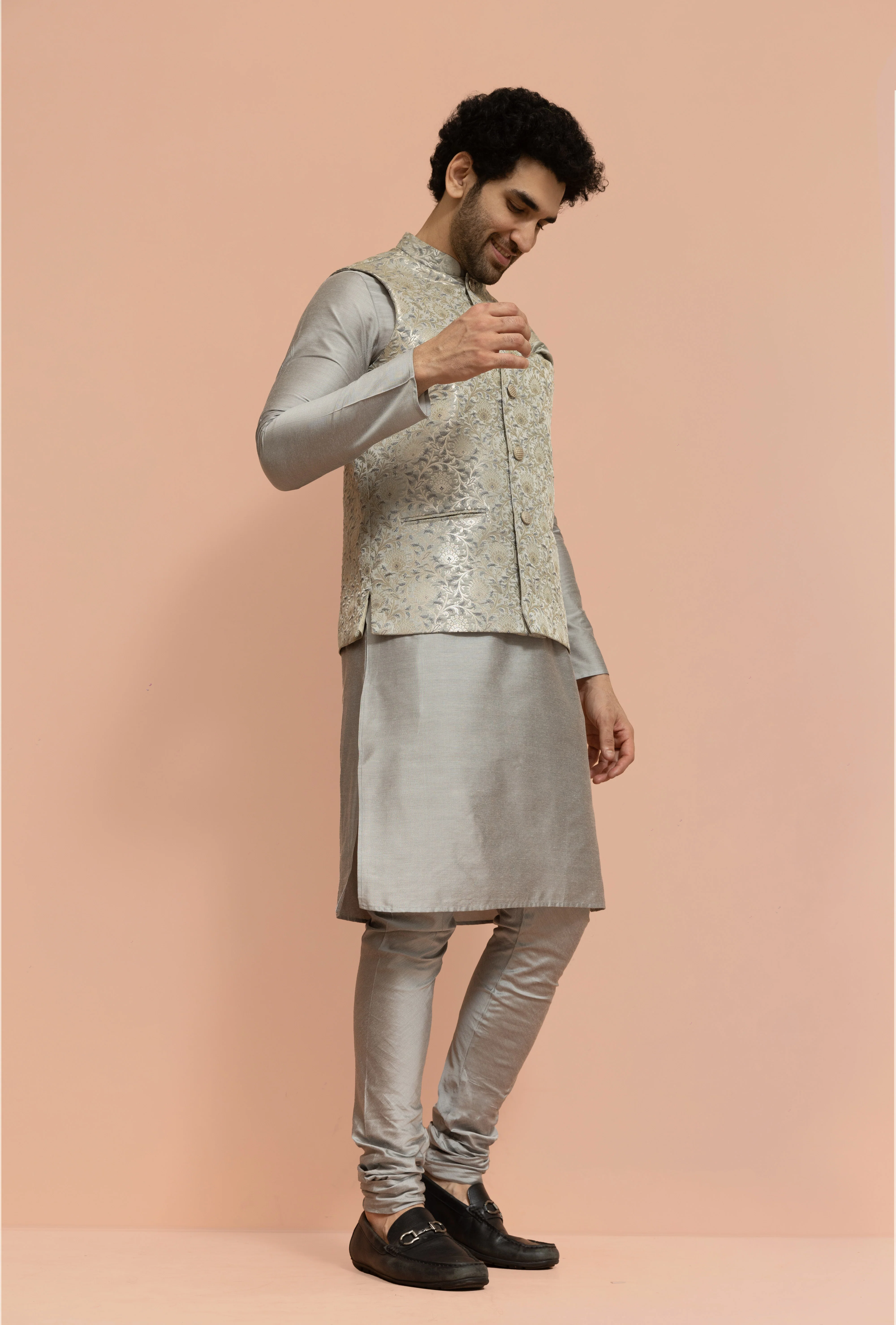 Grey Jacquard Nehru Jacket Kurta Set - Image 4