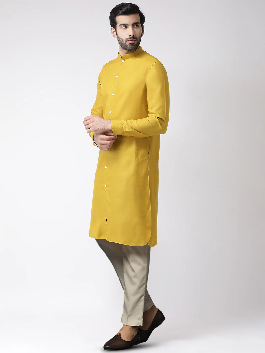 Kisah Men's Mustard Kurta Trousers Set - Image 2