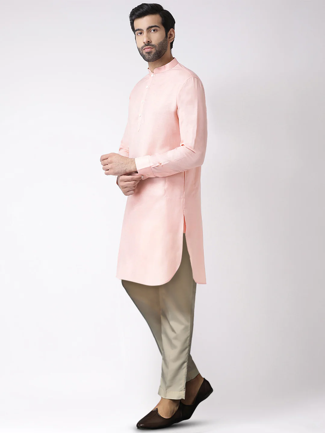 Kisah Men's Pink Kurta Trousers Set - Image 3