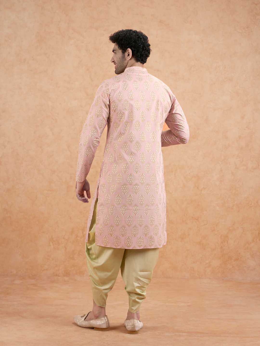 Pink Silk Blend Embroidered Kurta Mint Dhoti - Image 4