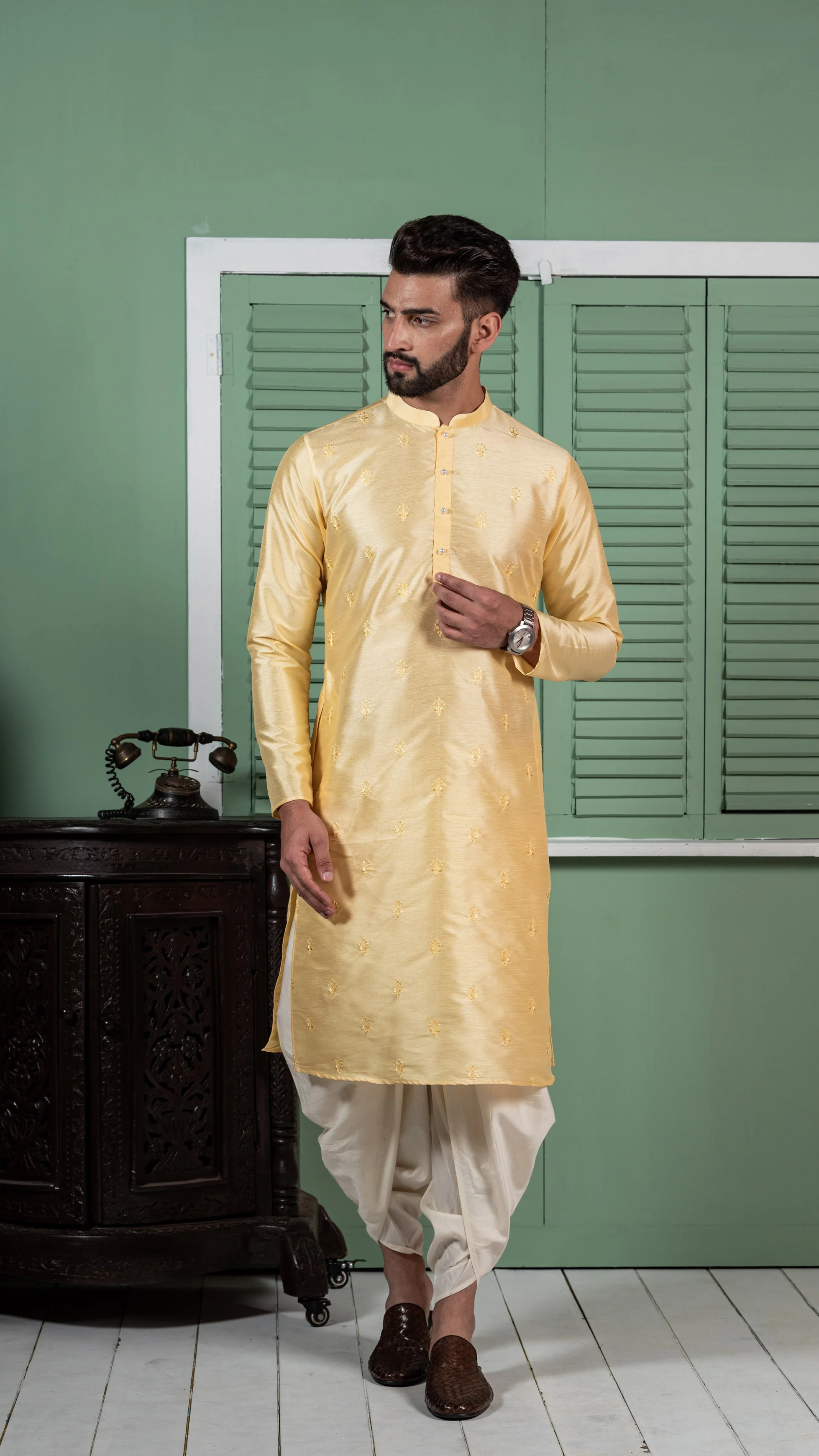 Men Yellow Floral Kurta - Image 4