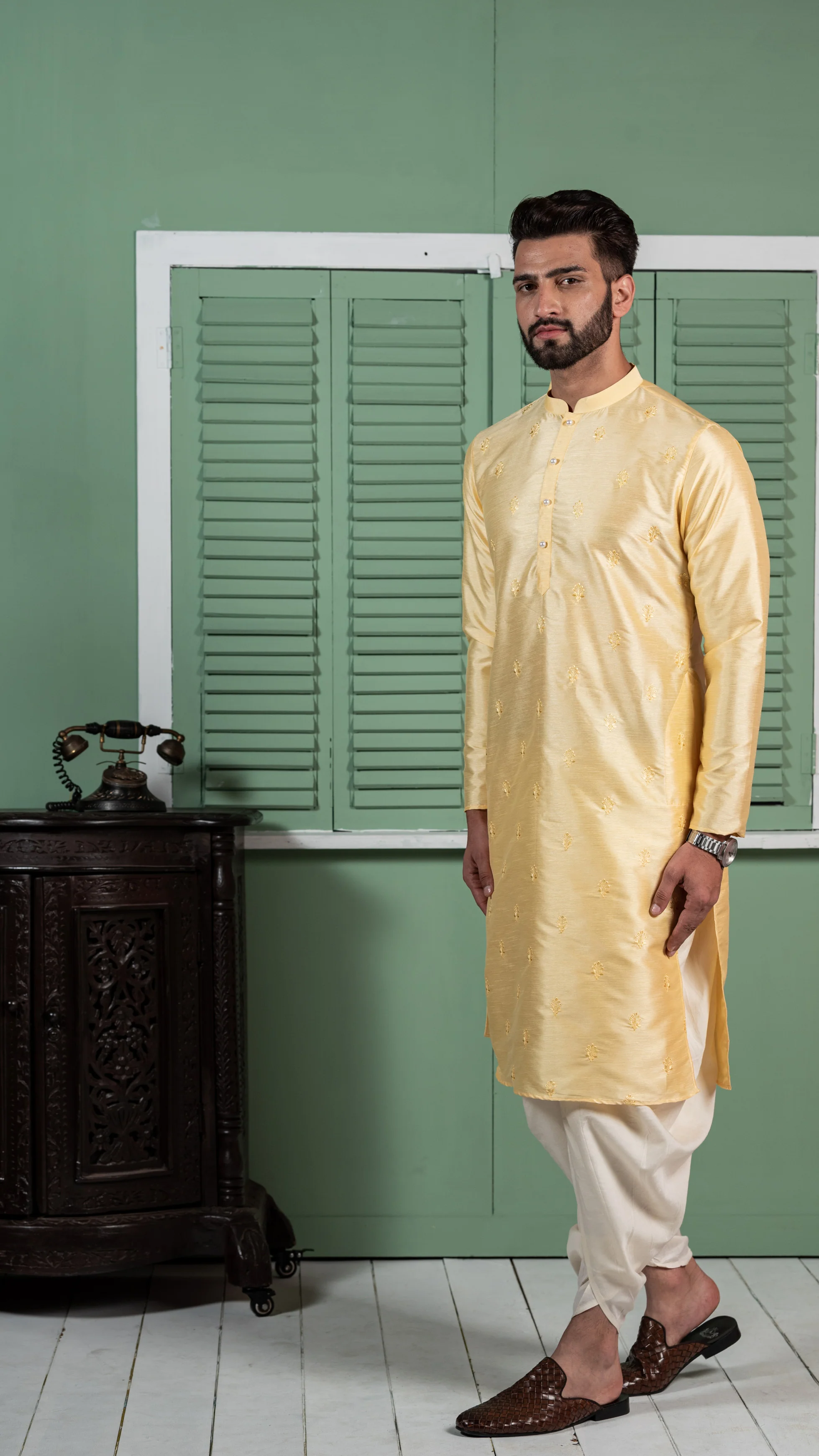 Kisah Men Yellow Kurta Set - Image 2