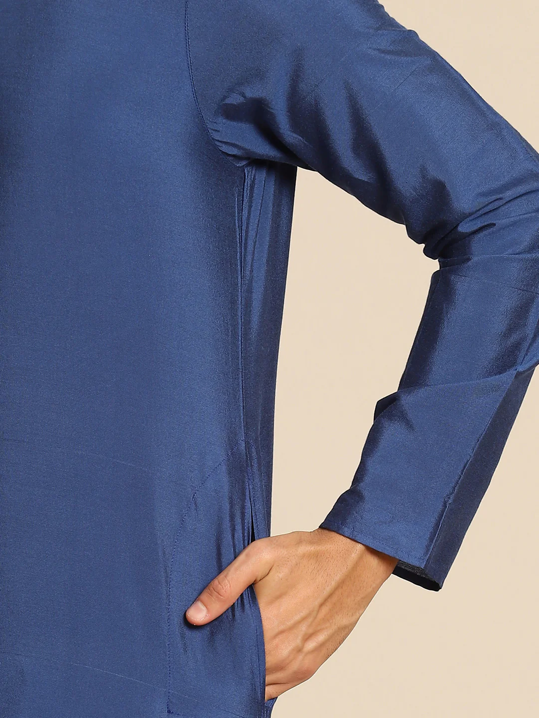 Navy Blue Silk Blend Solid Long Kurta - Image 5