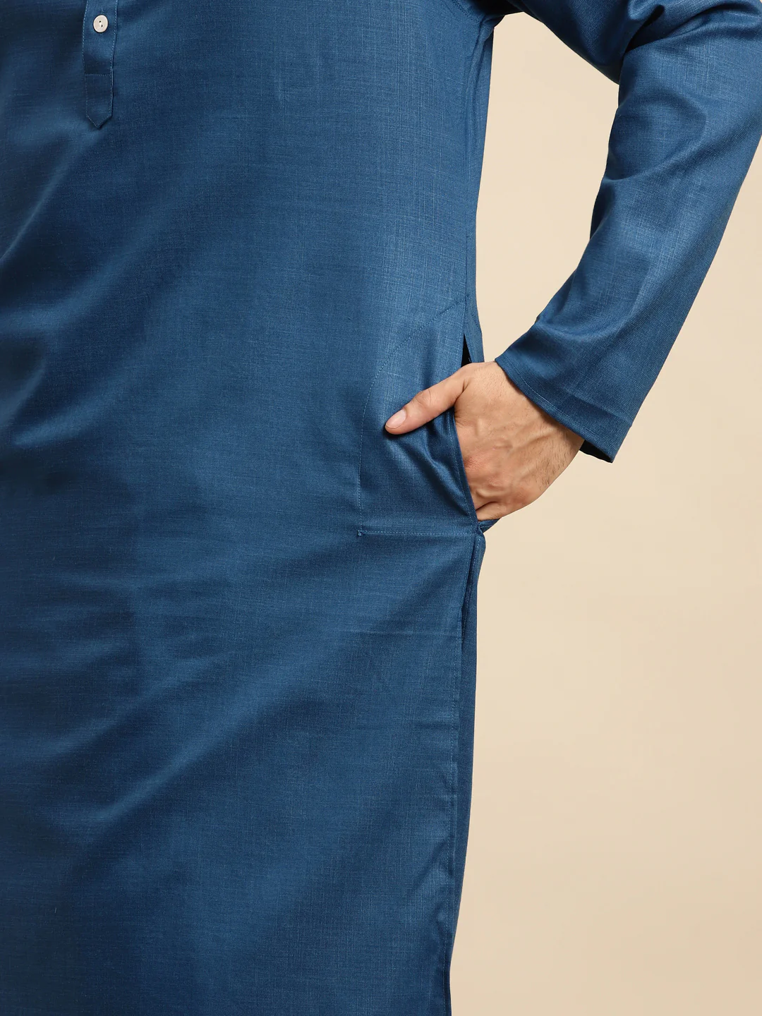 Kisah men Turquoise Blue kurta jacket set - Image 9