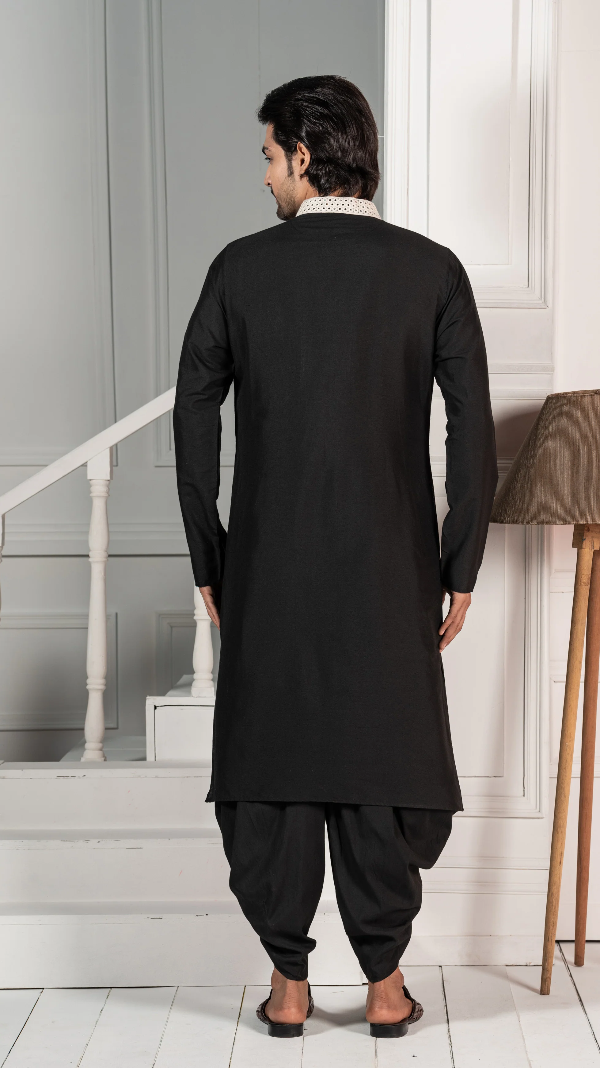 Kisah Men Black Kurta Set - Image 5