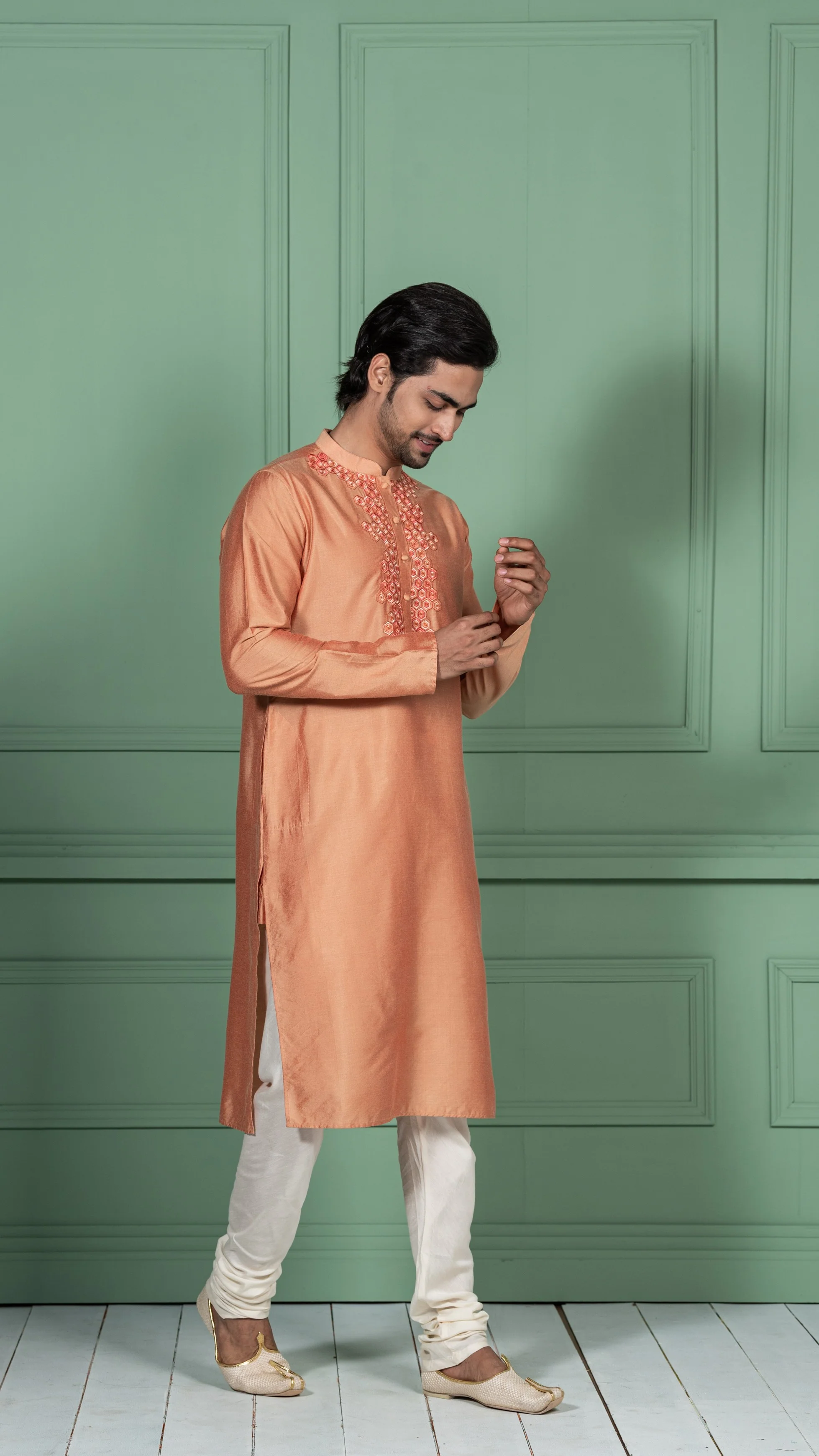 Men Peach Embellished Kurta - Image 4