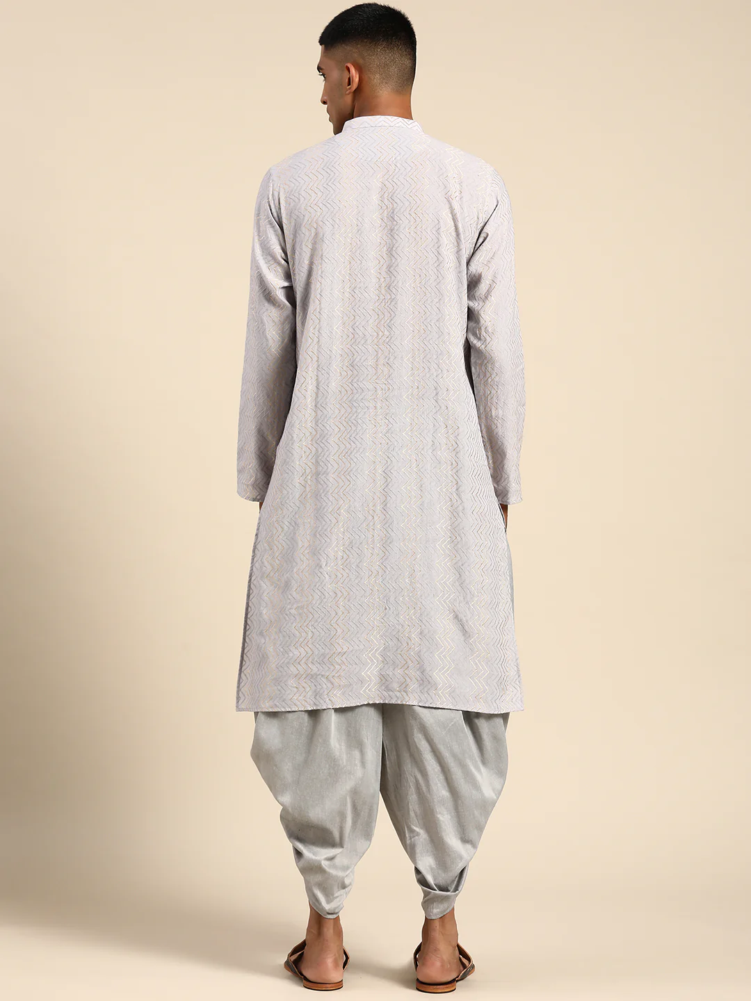 Men Grey Kurta Set - Image 3