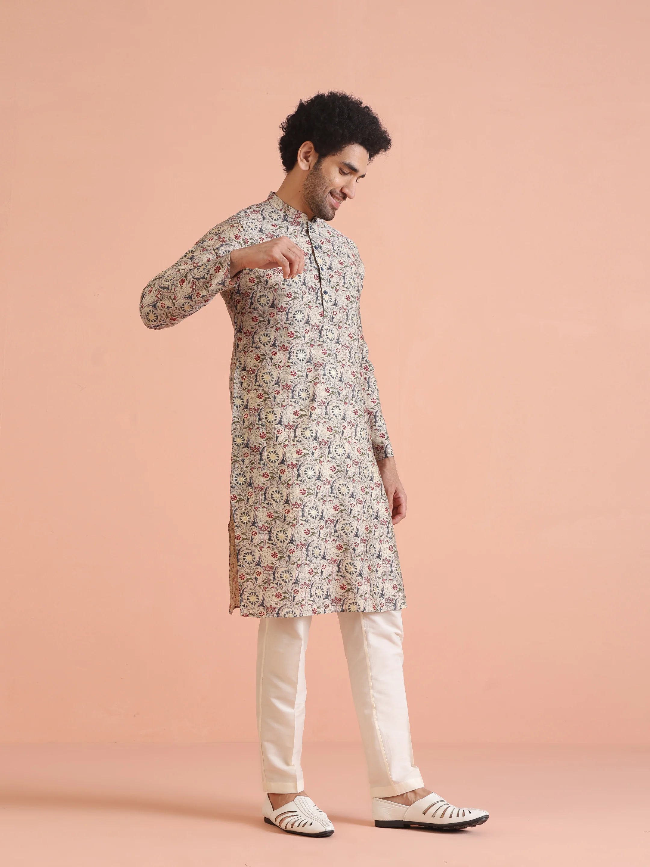 Multicolor Beige Printed Cotton Kurta - Image 4