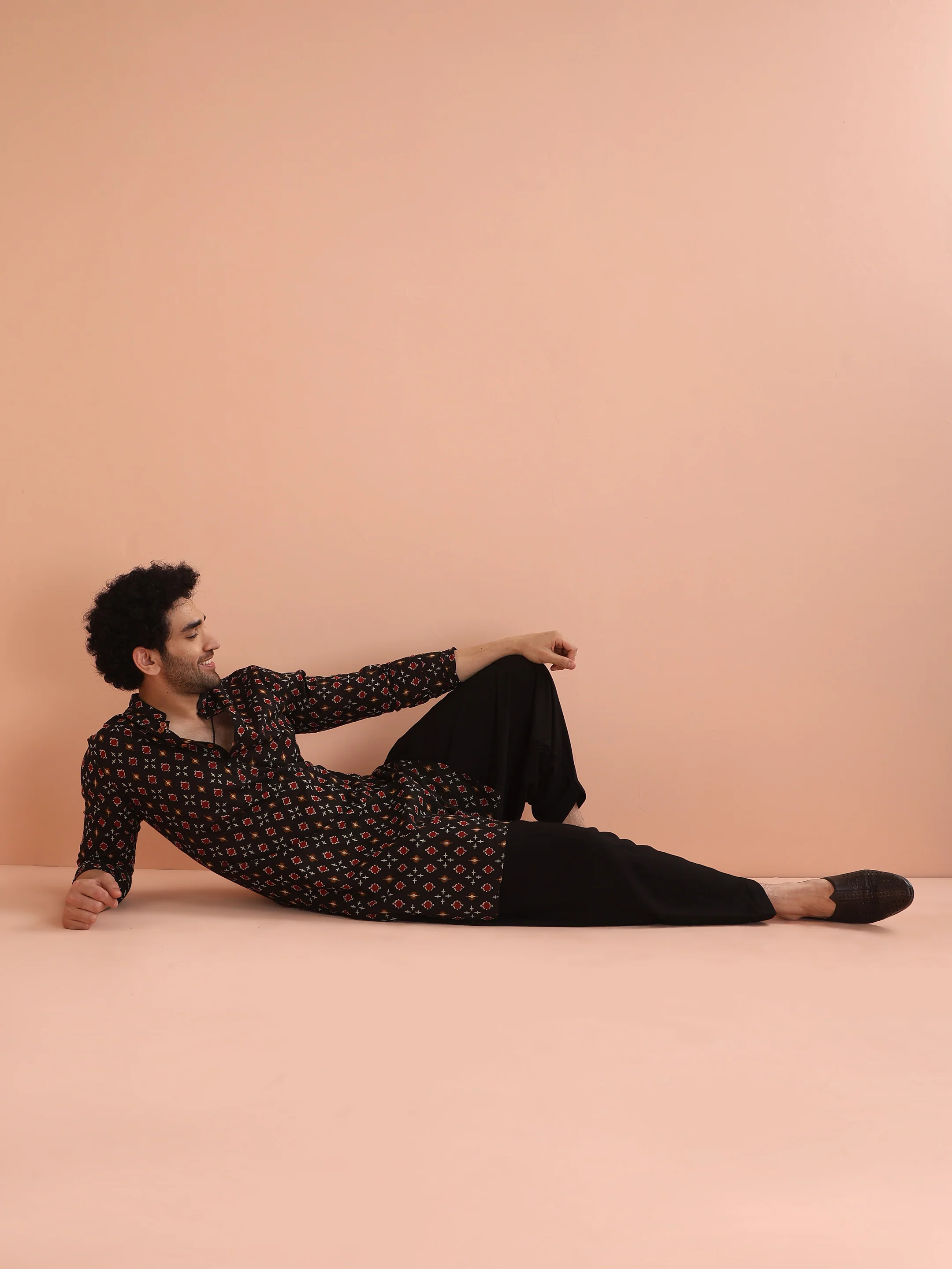Men Black Printed Kurta Patiyala Set with Ethnic Motifs - Image 7