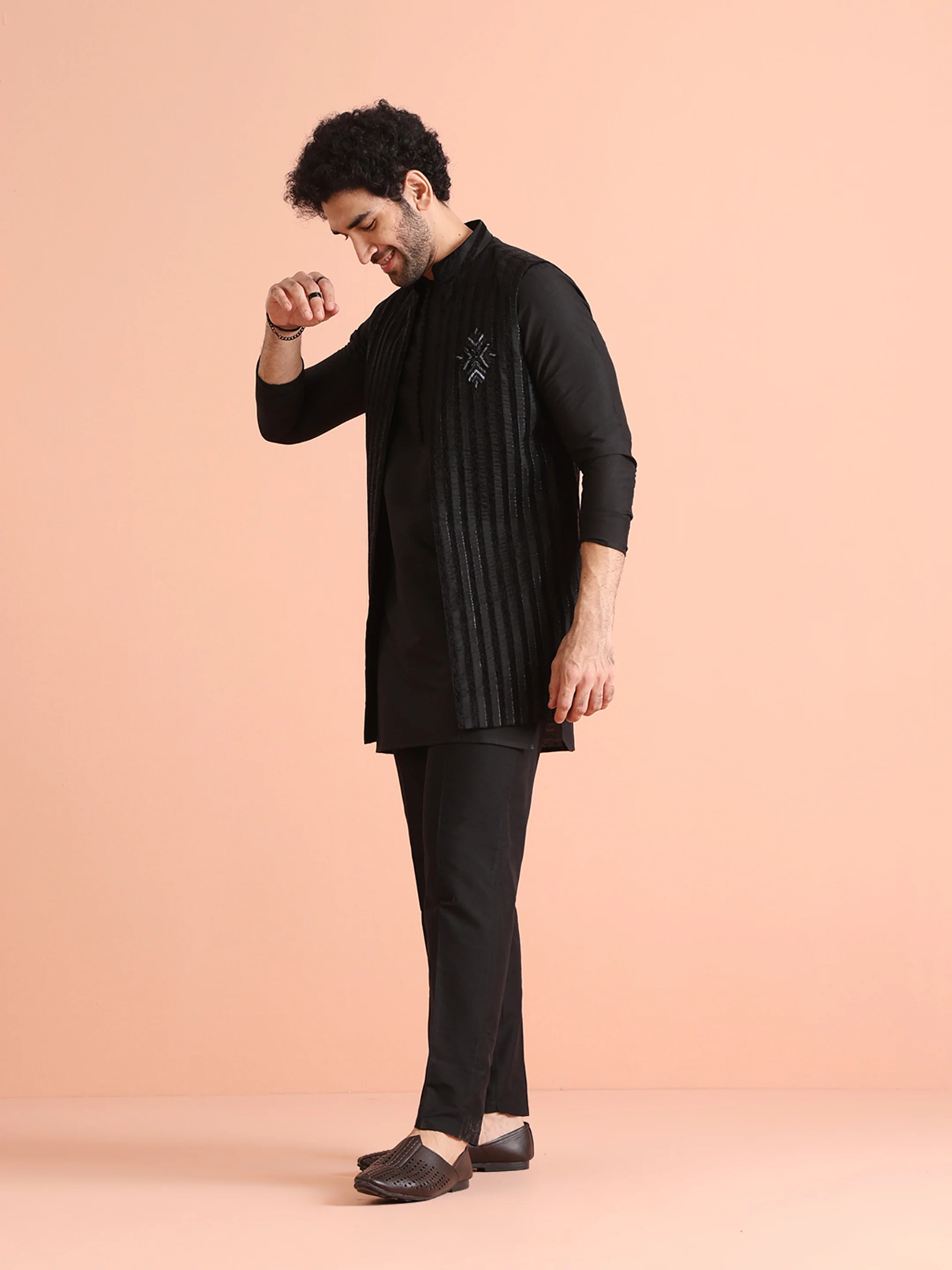 Black Jacket Kurta Trouser Set - Image 4