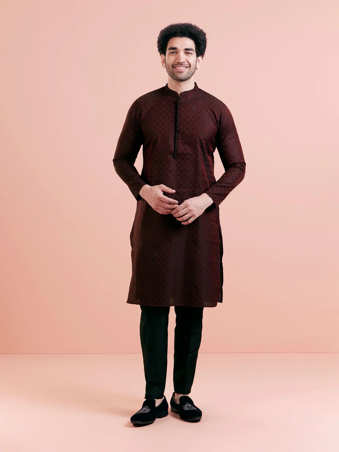 Maroon Textured Kurta Trouser Set - Image 2