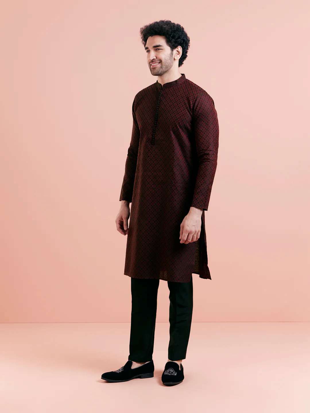 Maroon Textured Kurta Trouser Set - Image 3
