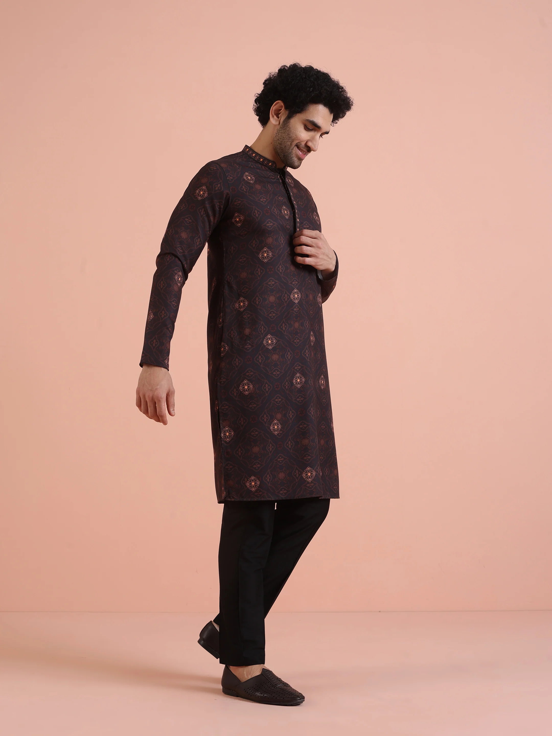 Men Black Printed Geometric Kurta - Image 2