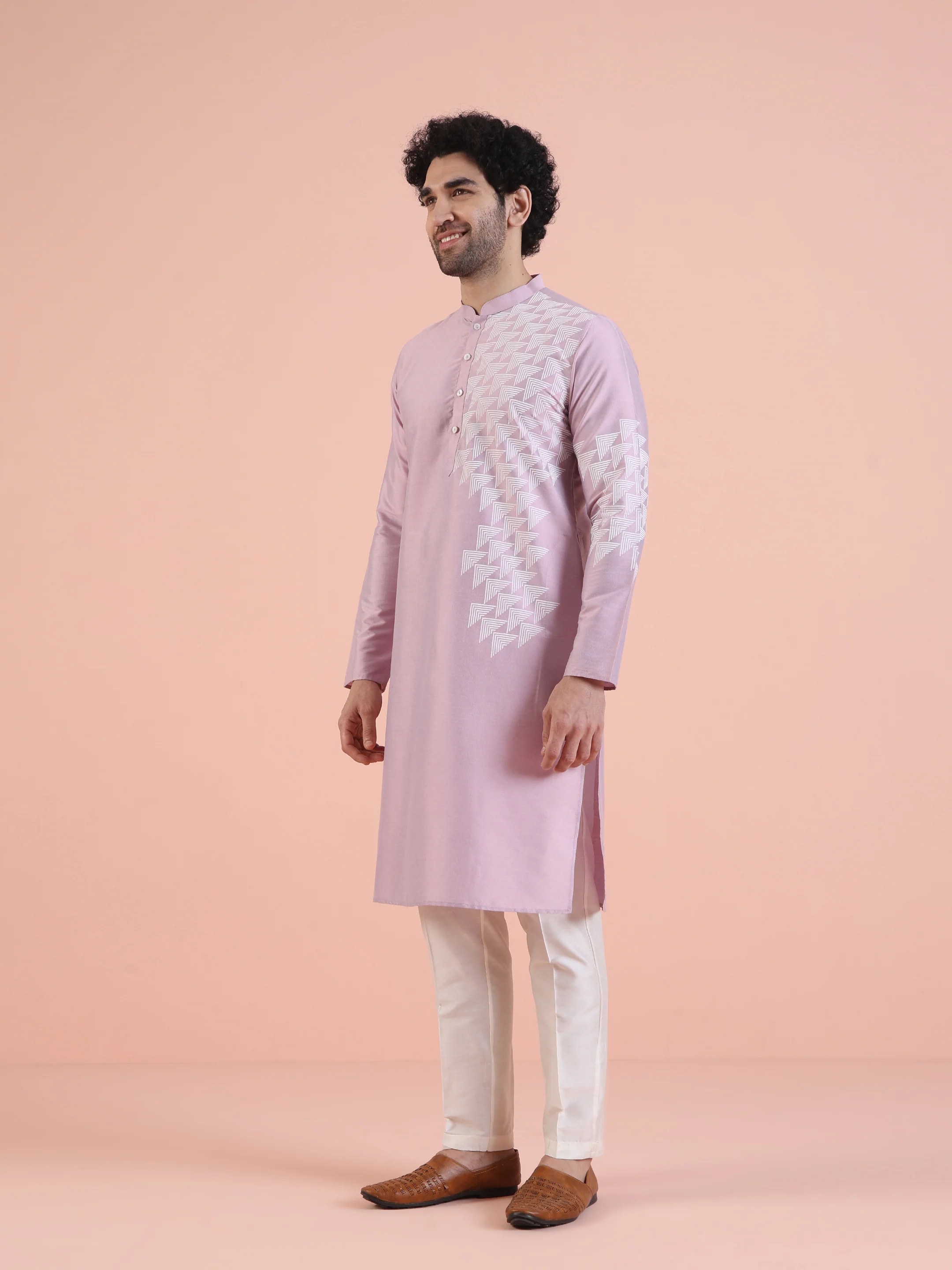 Men Onion pink Printed Kurta with Geometric - Image 3