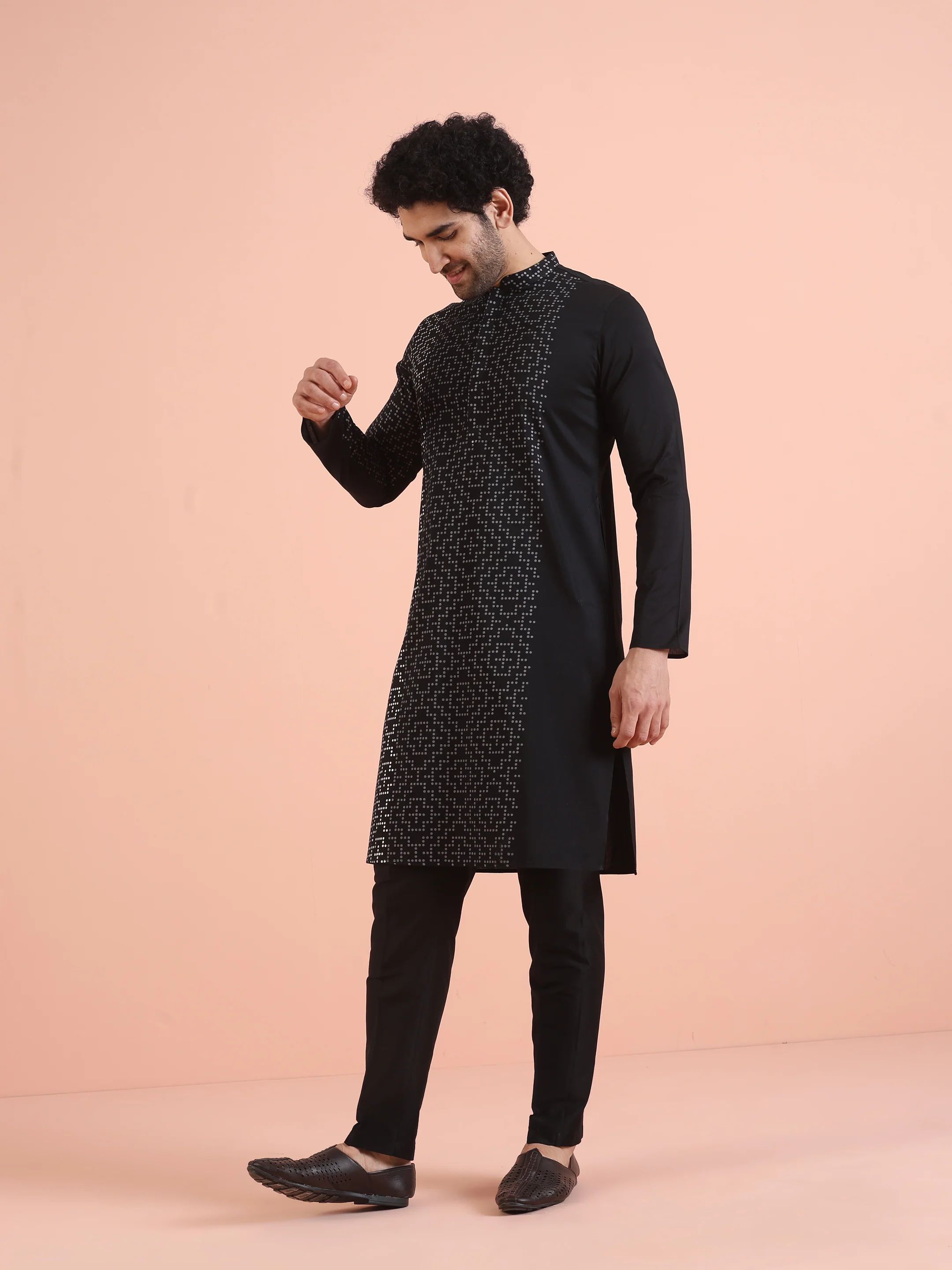 Men Black Printed Geometric Kurta Trouser Set - Image 3