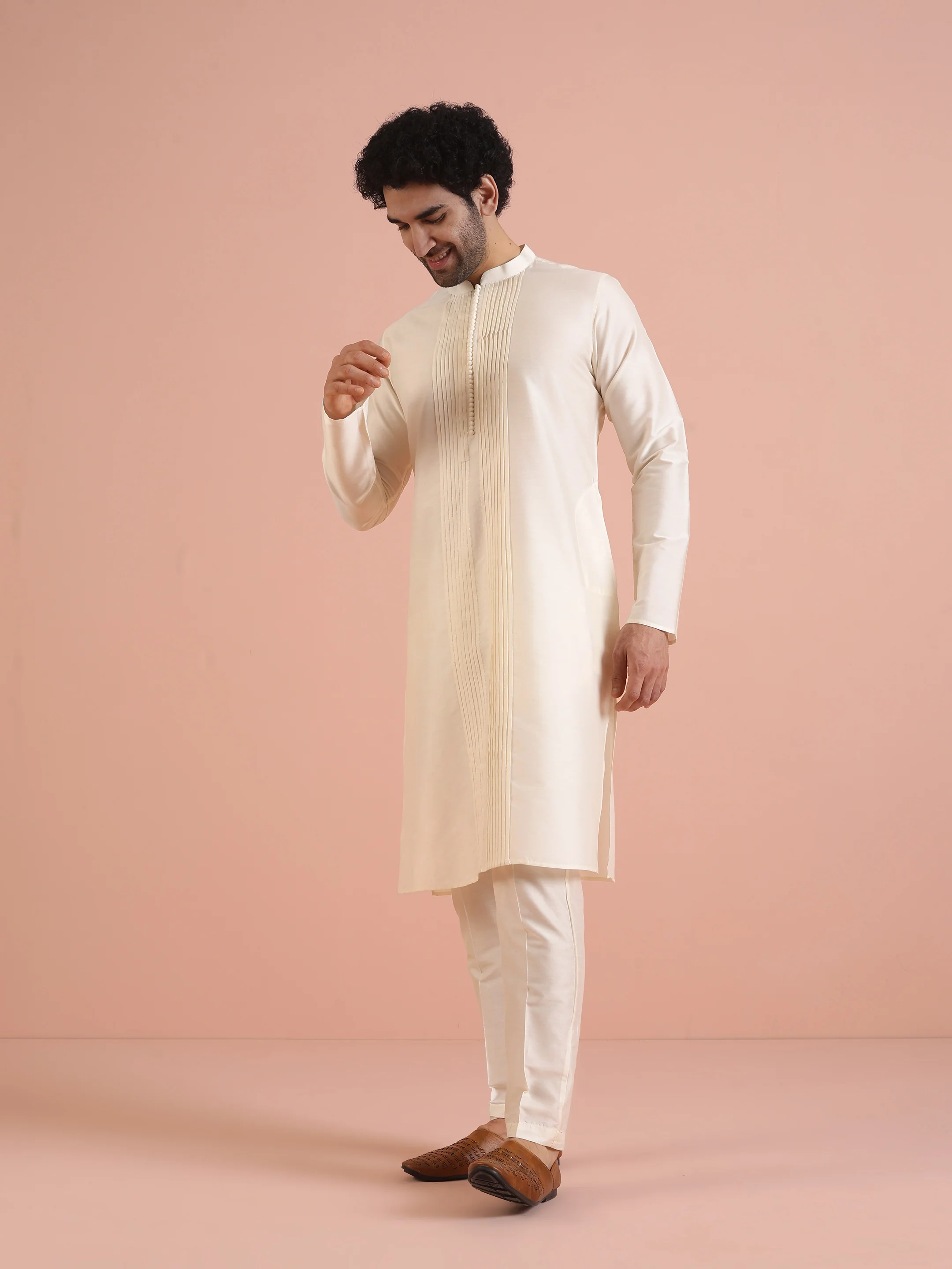 Cream Silk Blend Kurta Trouser Set - Image 3