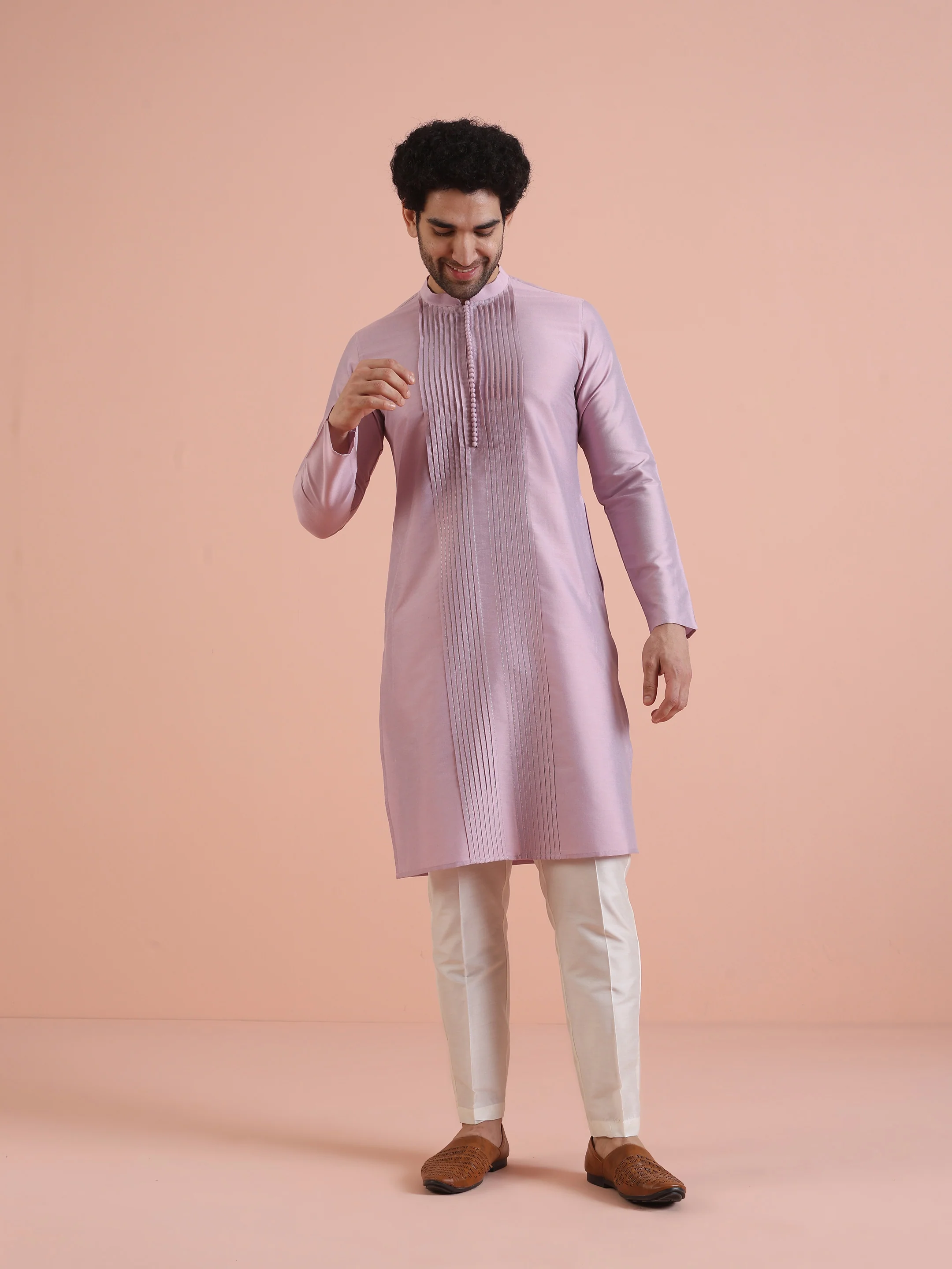 Men Onion pink Pleated Pleated Kurta Trouser Set - Image 7