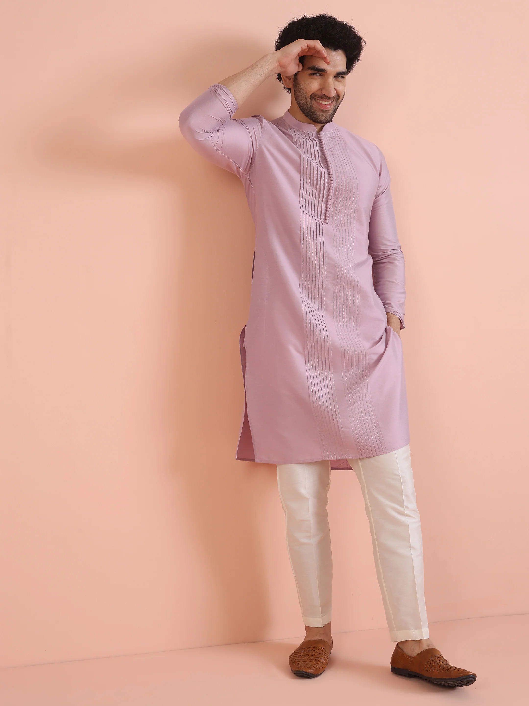 Men Onion pink Pleated Pleated Kurta Trouser Set - Image 8