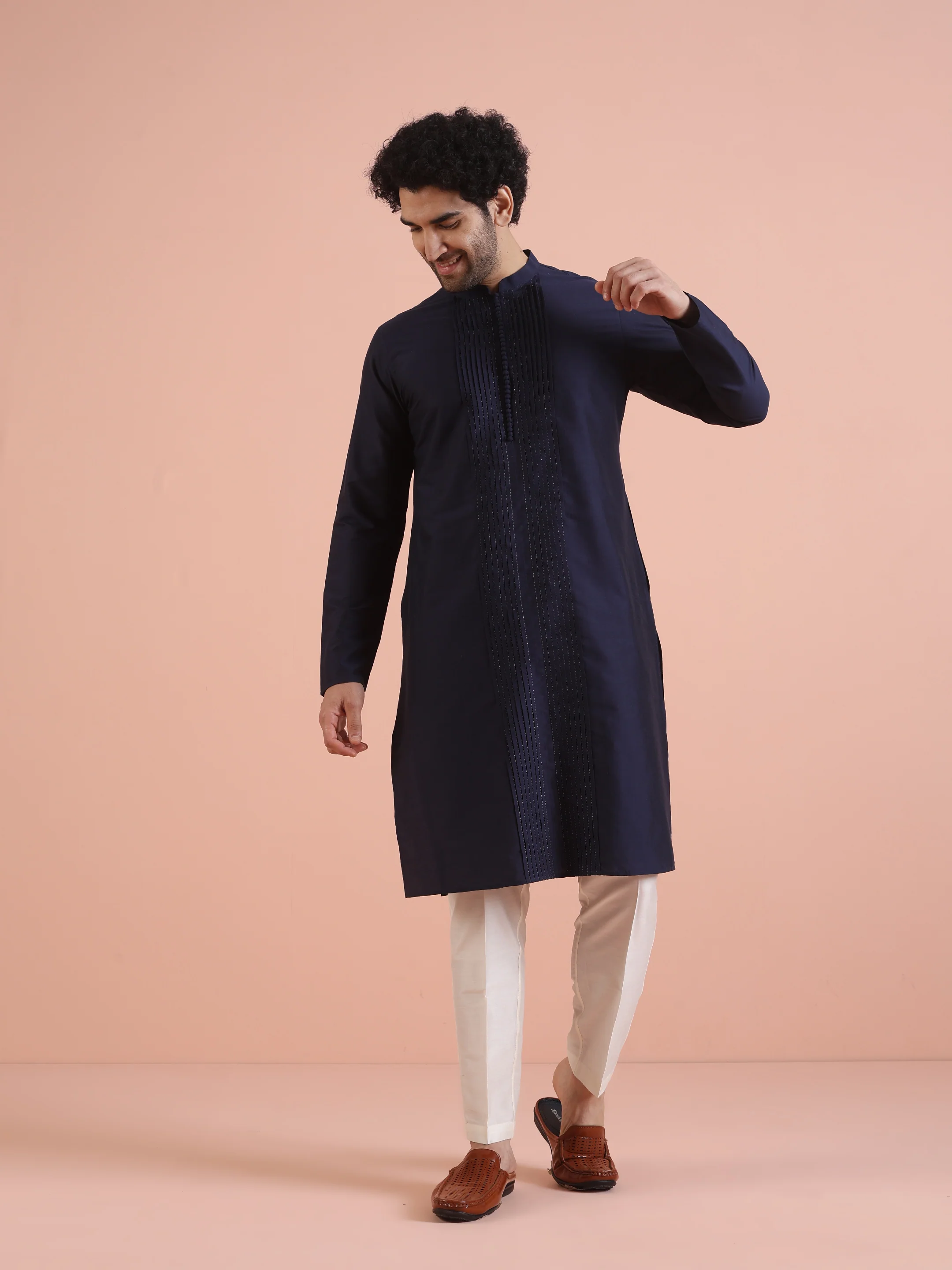 Men Navy Blue Pleated Pleated Kurta Trouser Set - Image 8