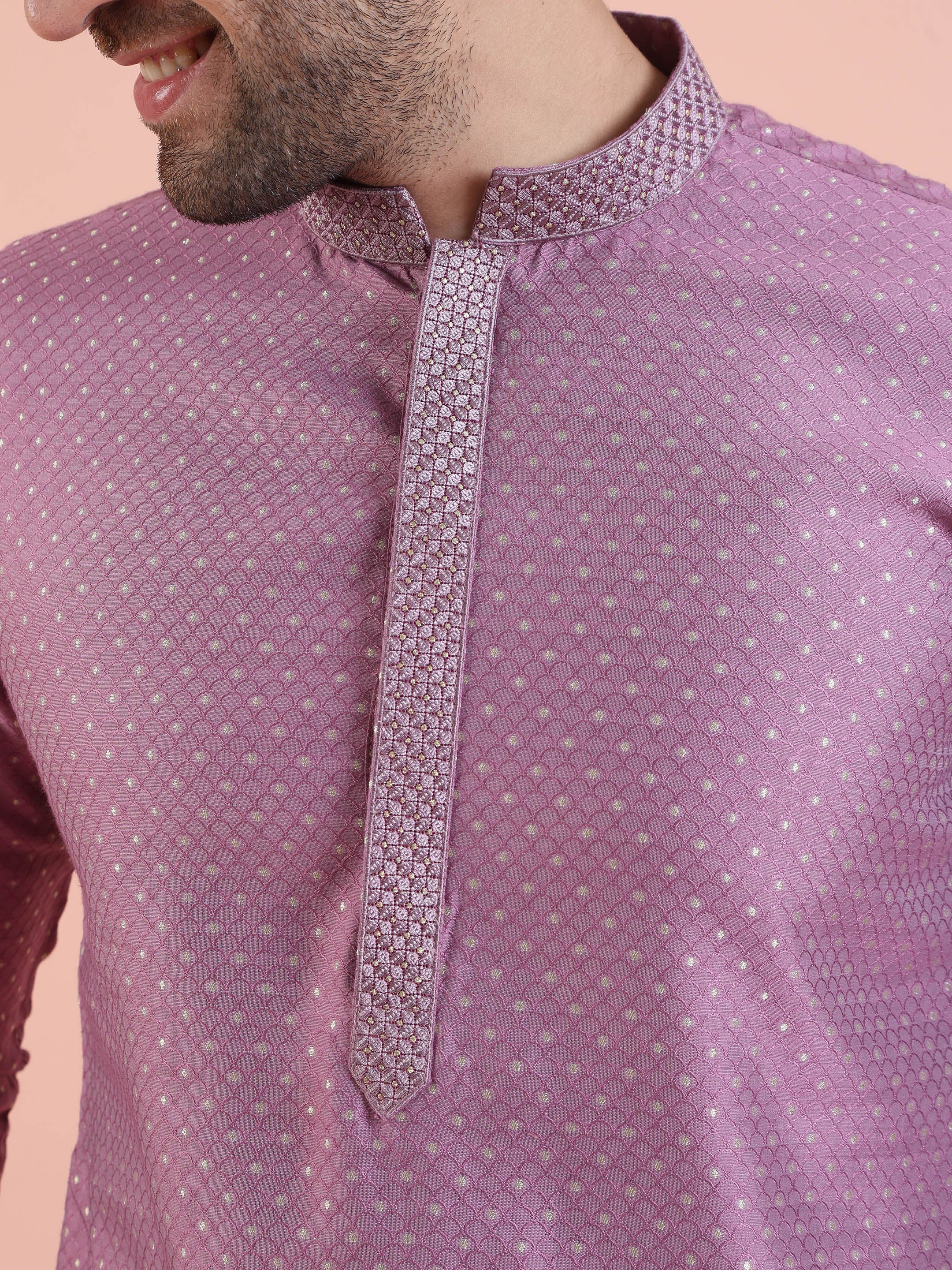 Men Mauve Jacquard Kurta with Thread Work - Image 5