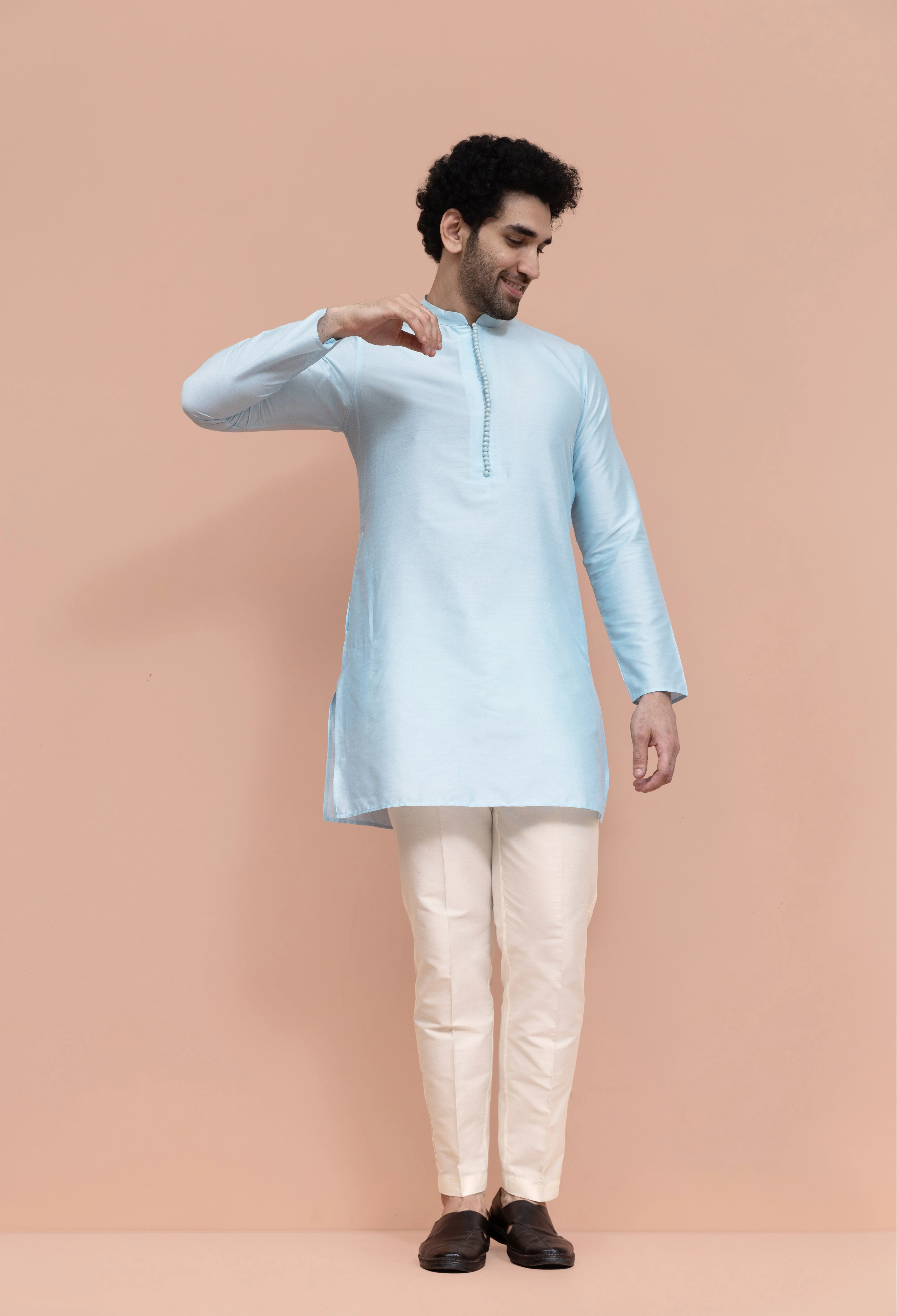 Men Blue Solid Kurta - Image 10