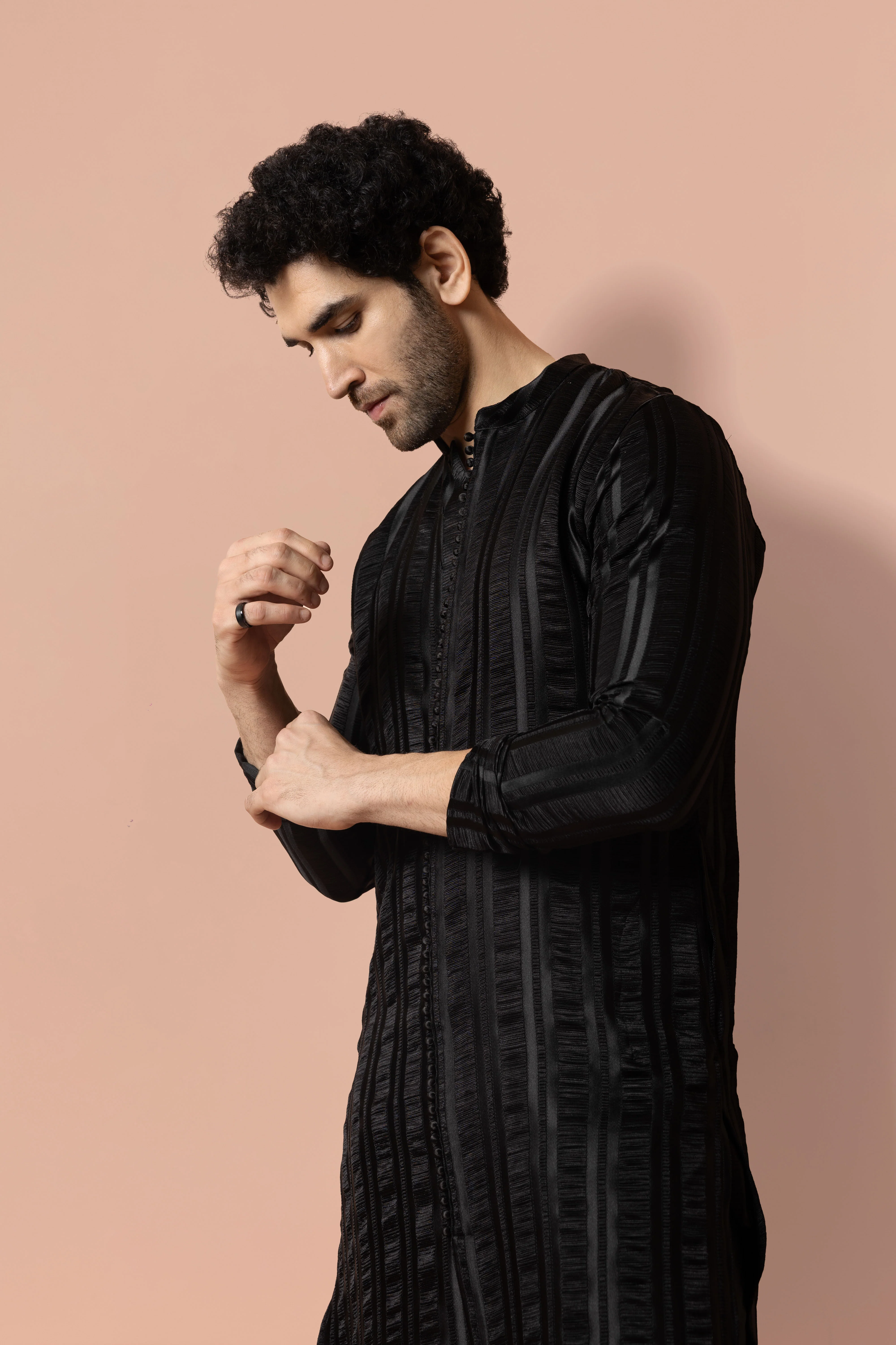 Men Black Self Design Woven Design Kurta Trouser Set - Image 5