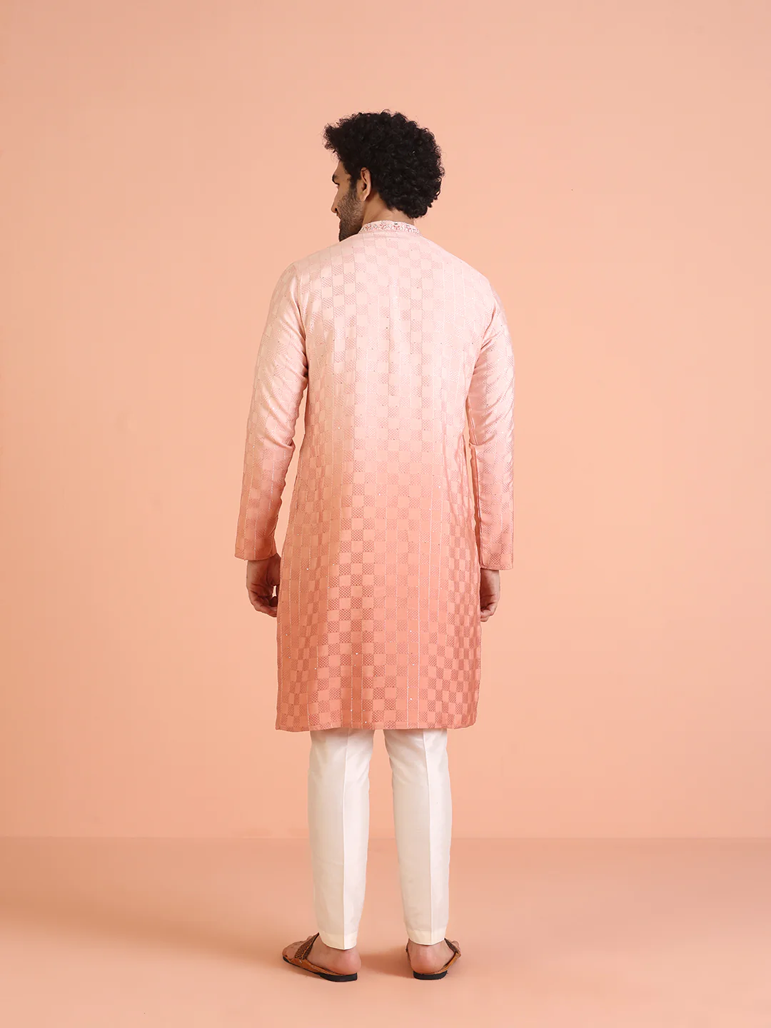 Men Ombre Embellished Mirror Work Kurta - Image 4