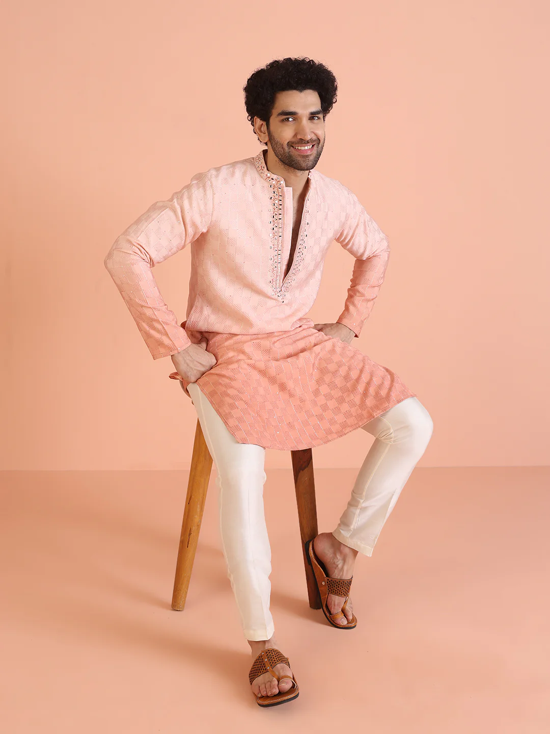 Men Ombre Embellished Mirror Work Kurta - Image 7