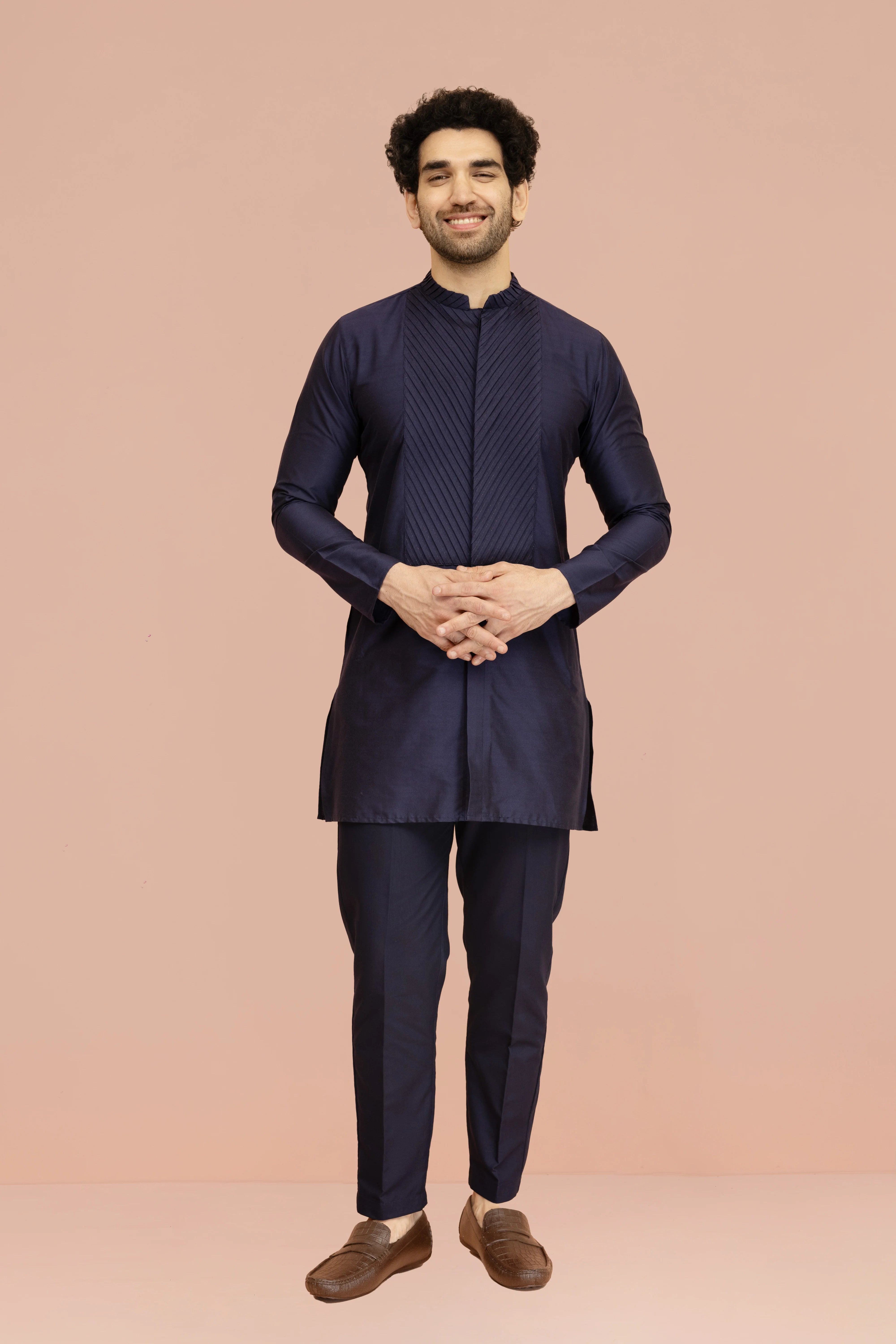 Men Navy Blue Yoke Design Pleating Mid Kurta Trouser Set - Image 8