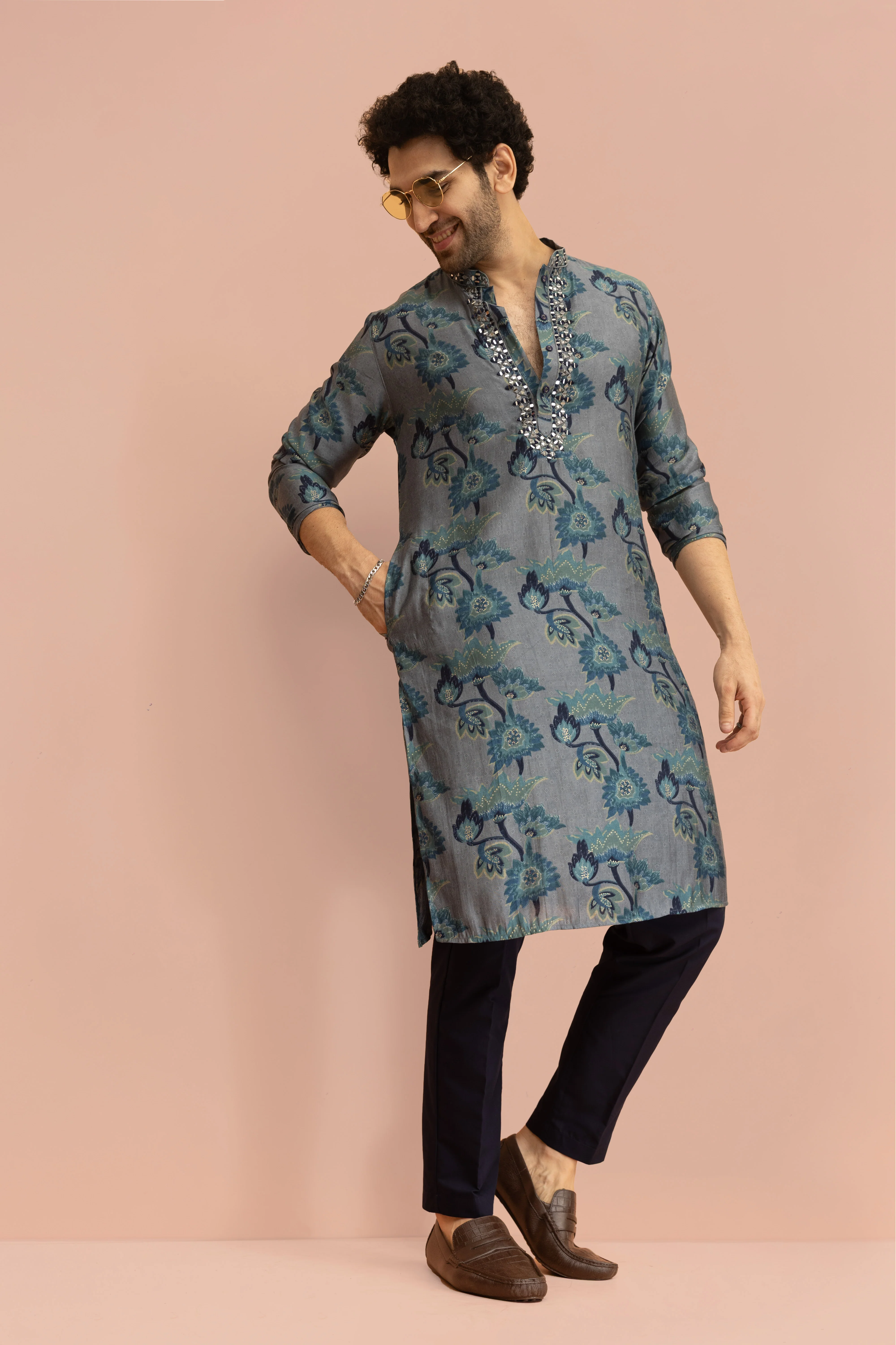 Grey Blue Floral Mirror Work Kurta - Image 2