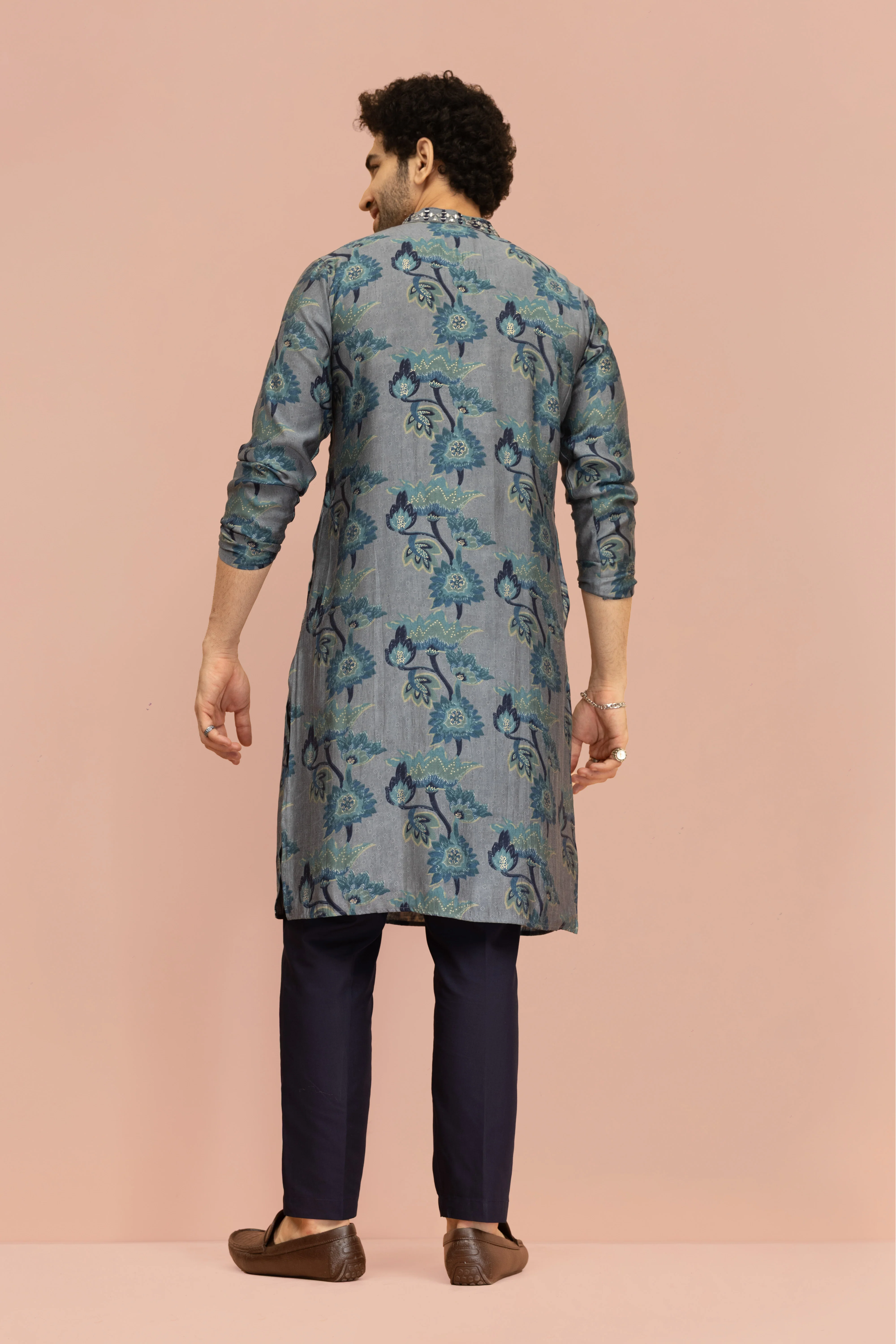 Men Navy Blue Floral Printed Kurta Trouser Set - Image 4