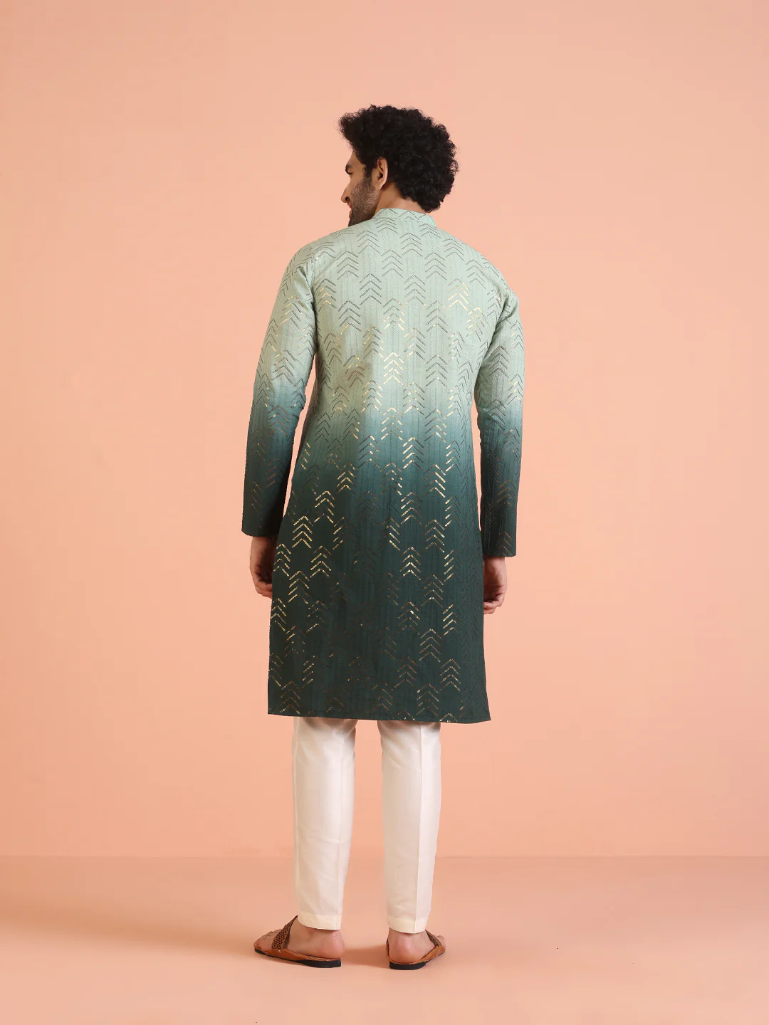 Men Ombre Embellished Sequinned Kurta - Image 4