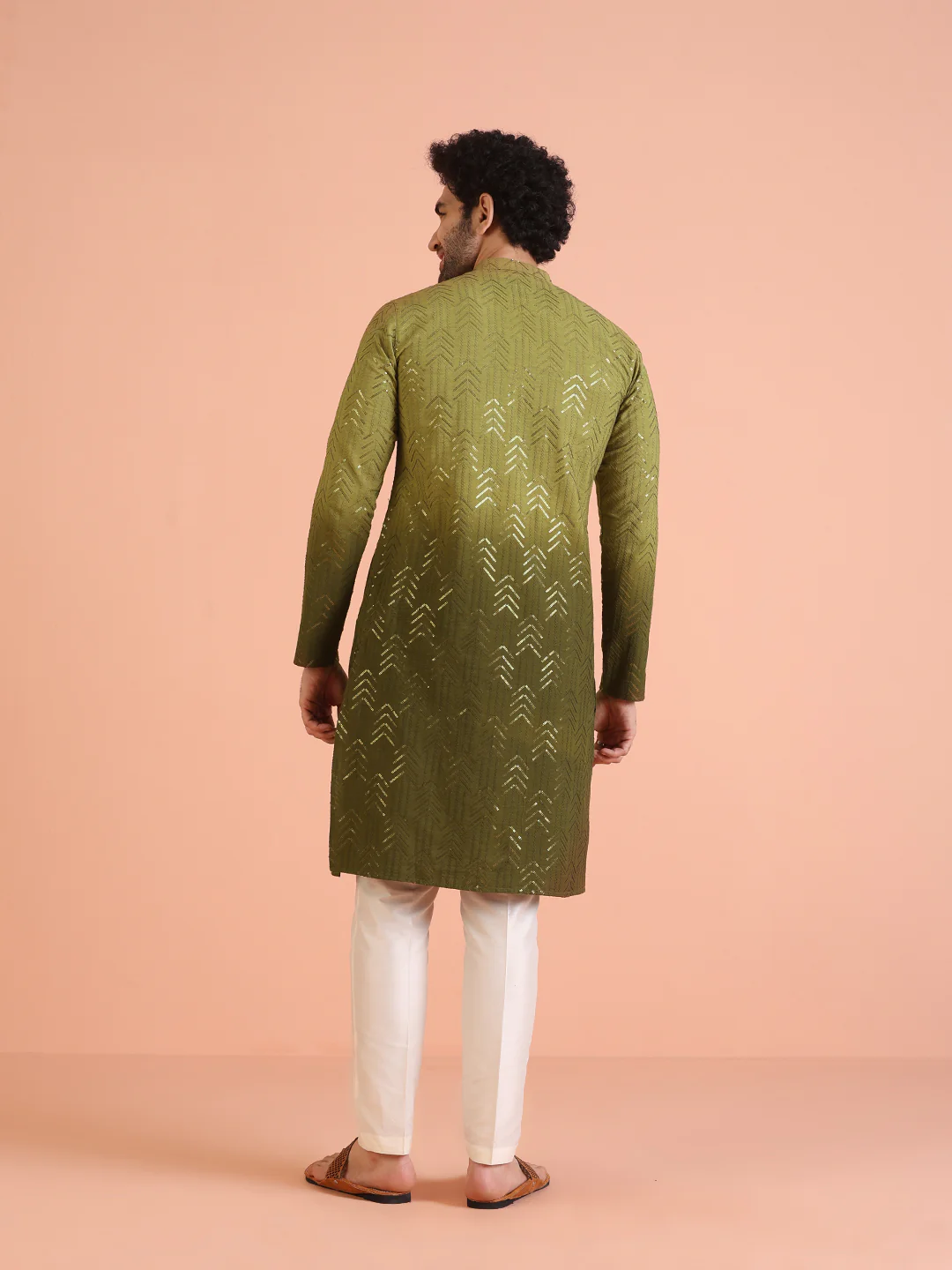 Men Ombre Embellished Sequinned Kurta Trouser Set - Image 4